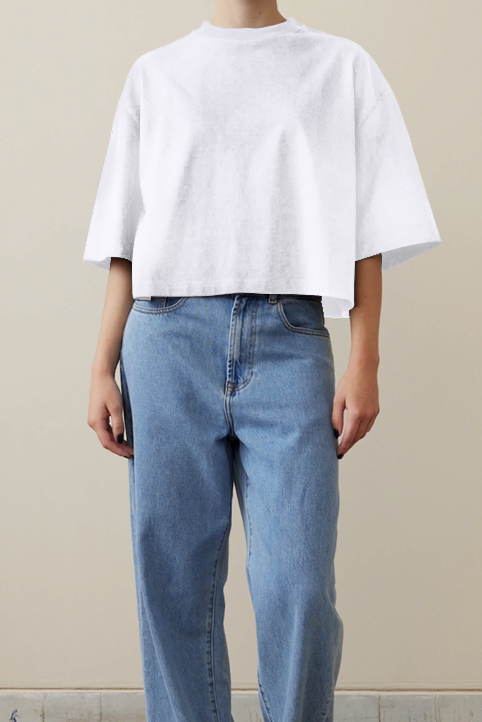 RÓHE WIDE CROPPED T-SHIRT | THE NEW TREND