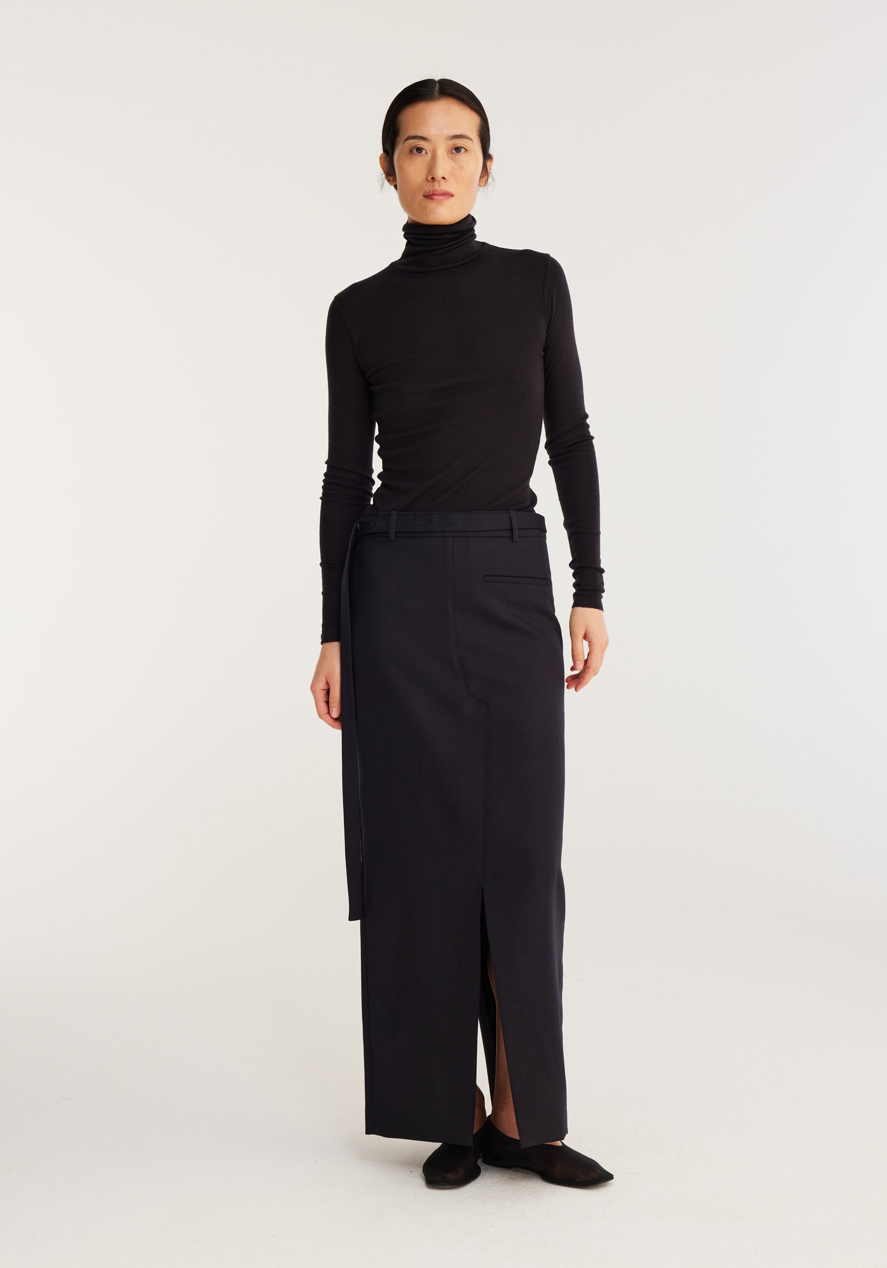 Tailored skirt outlet