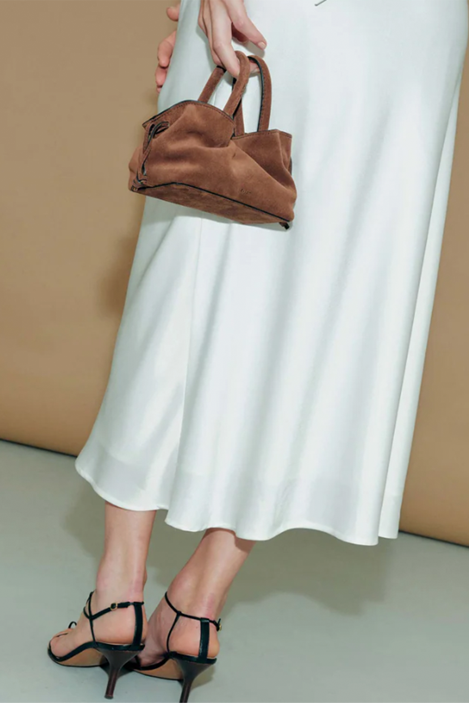 RYLAN MILA MINI TOTE IN BROWN SUEDE | THE NEW TREND