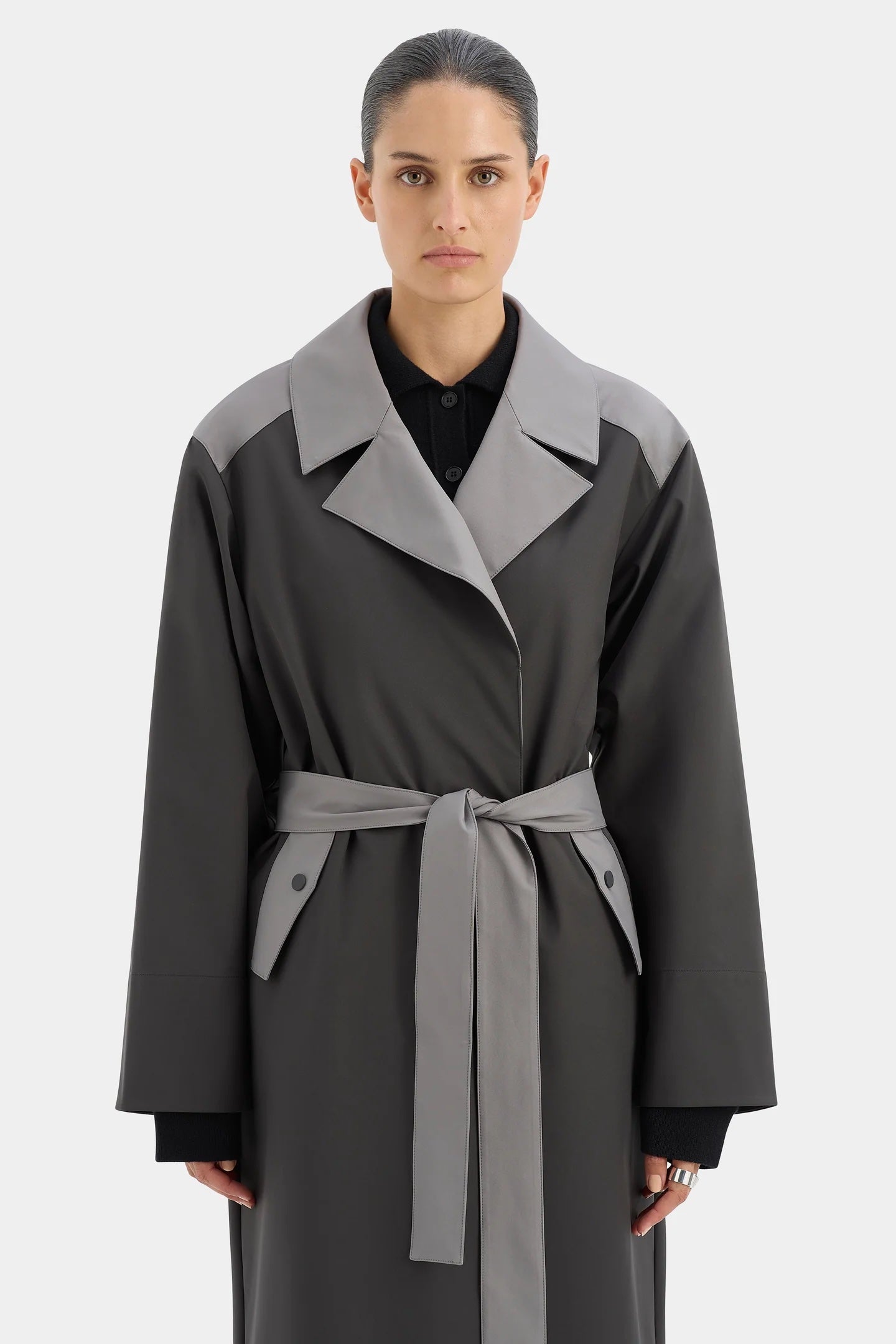 SIR Wesley Trench in Charcoal | The New Trend