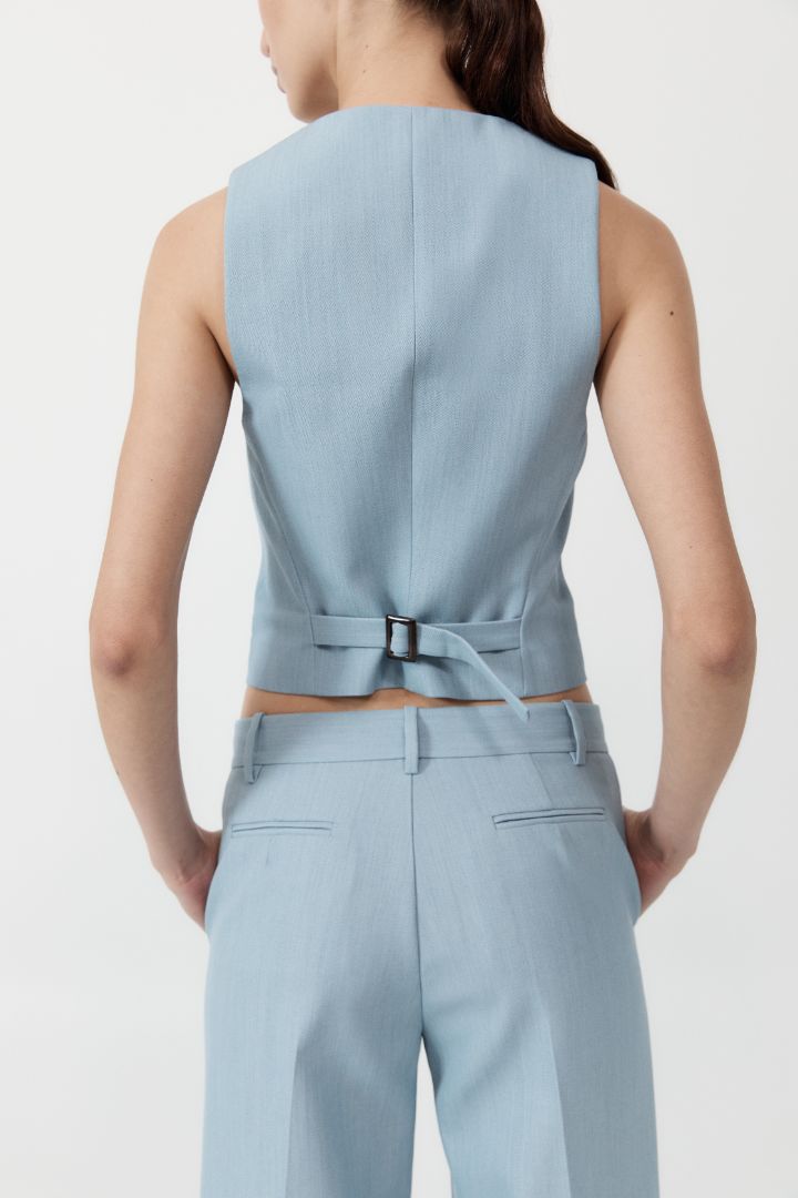 The ST. AGNI Carter Vest in Stone Blue from The New Trend.