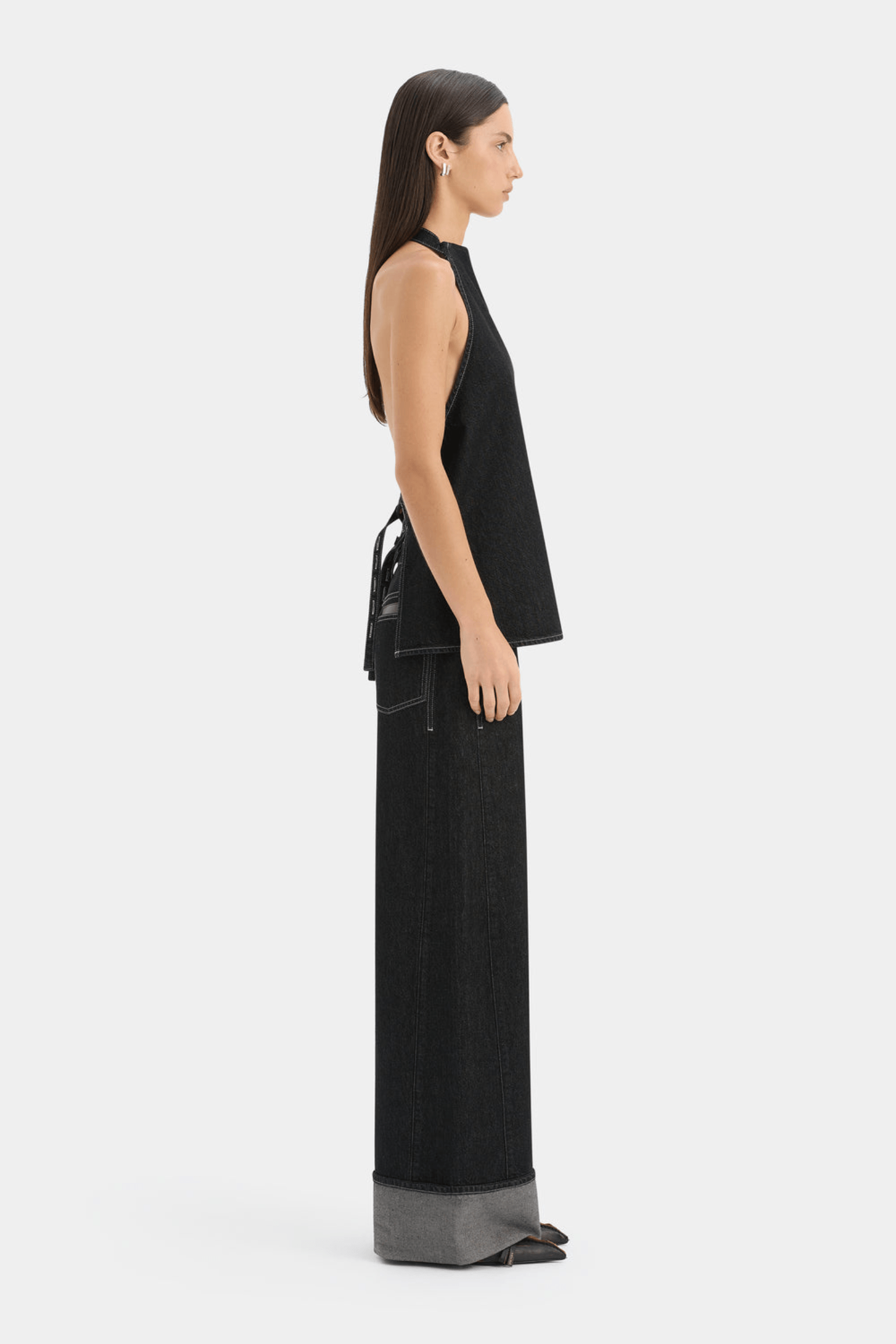 SIR MALOU HALTER TOP | THE NEW TREND