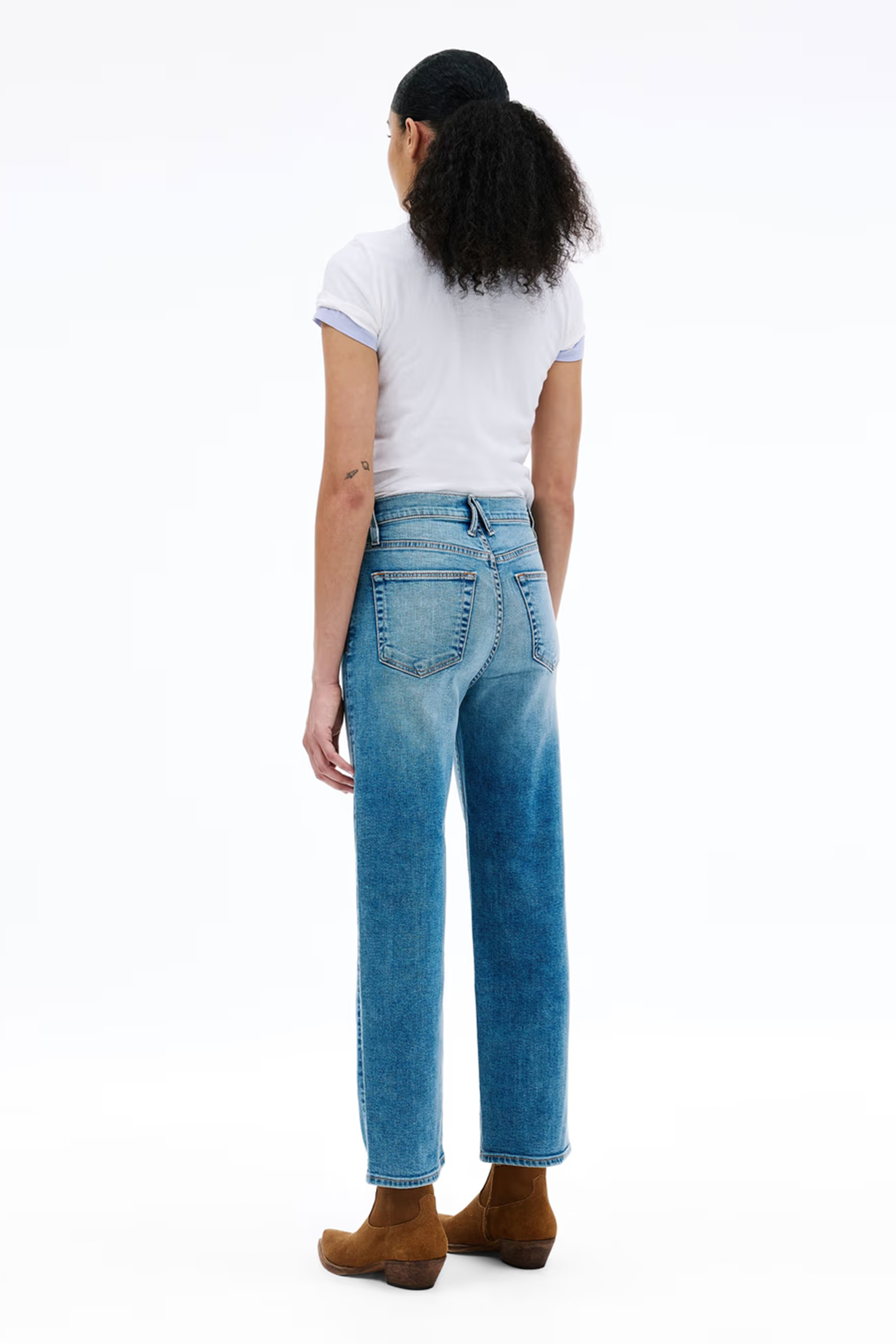 SLVRLAKE LONDON CROP IN CARRIED AWAY | THE NEW TREND