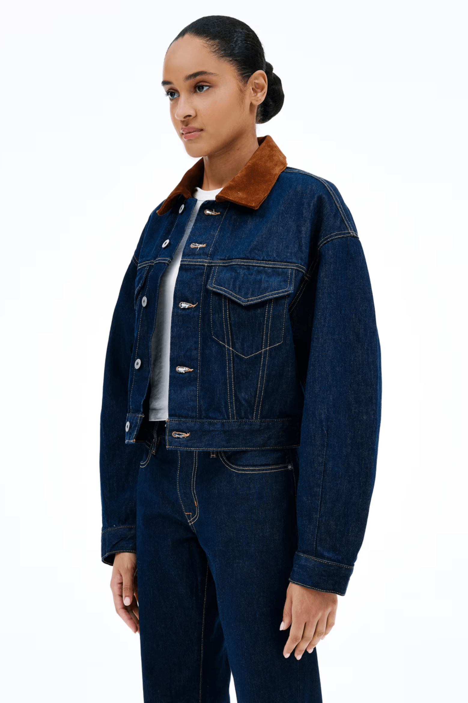 SLVRLAKE KIRA CURVE SLEEVE TRUCKER | THE NEW TREND