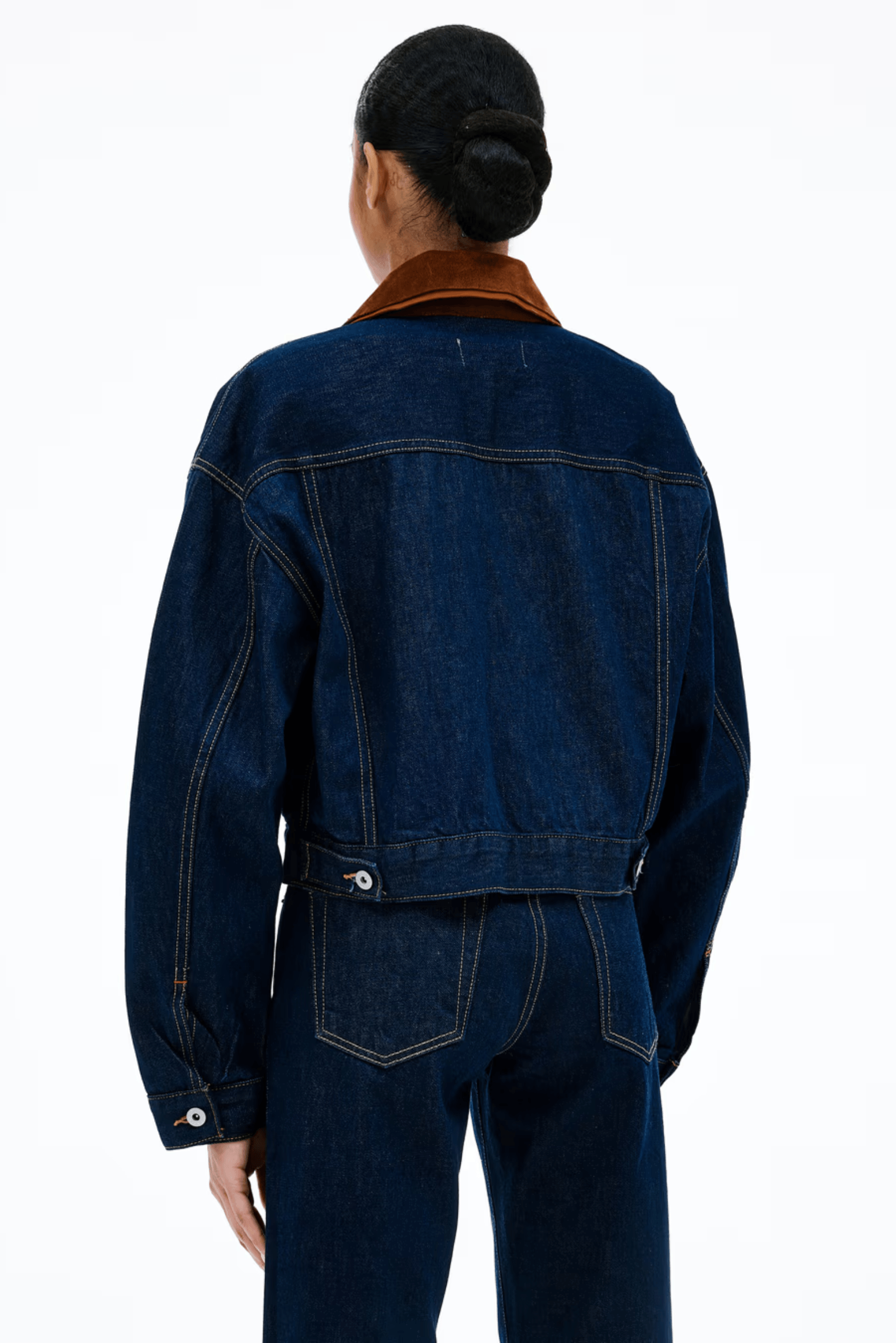 SLVRLAKE KIRA CURVE SLEEVE TRUCKER | THE NEW TREND