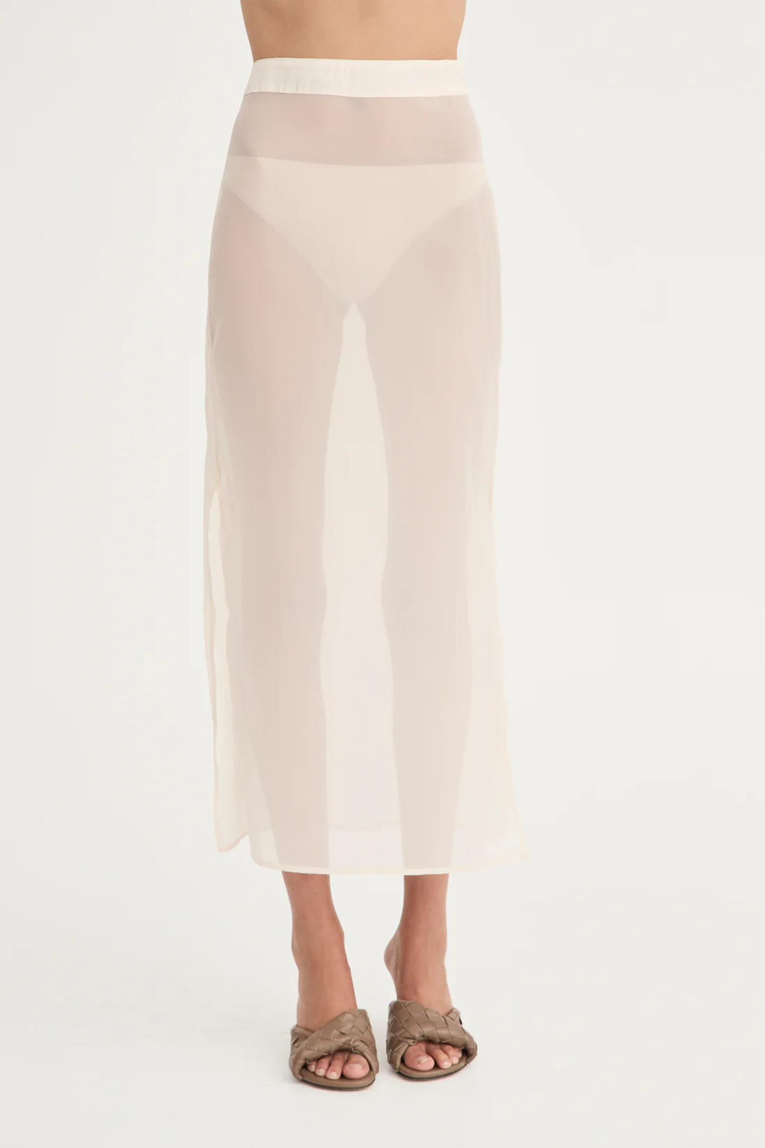SOLAQUA LAURENT SKIRT IN IVORY | THE NEW TREND 
