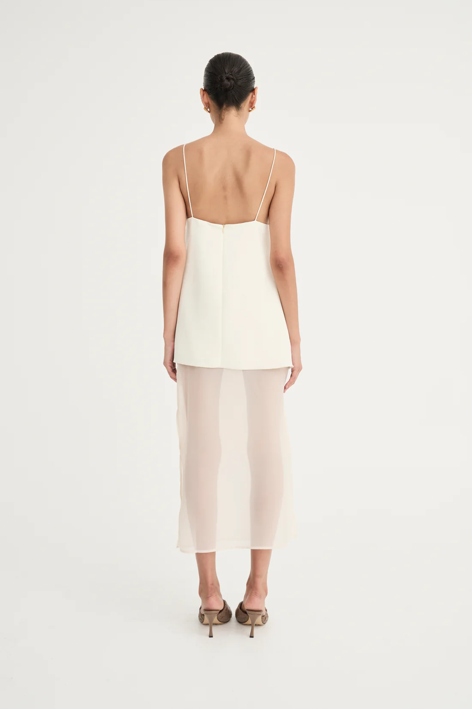 SOLAQUA LAURENT SKIRT IN IVORY | THE NEW TREND 