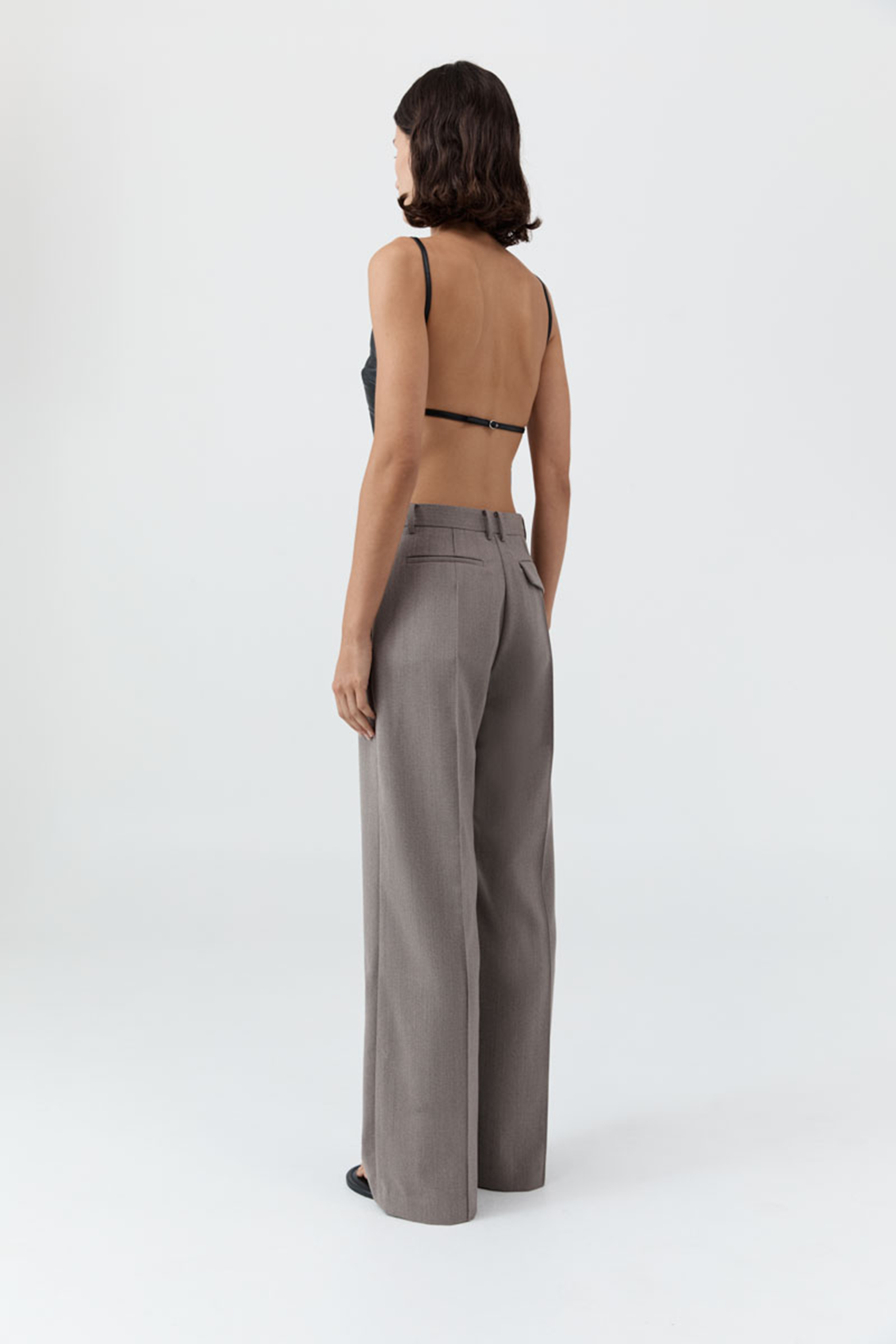 ST. AGNI LEATHER SQUARE NECK TOP IN BLACK | THE NEW TREND