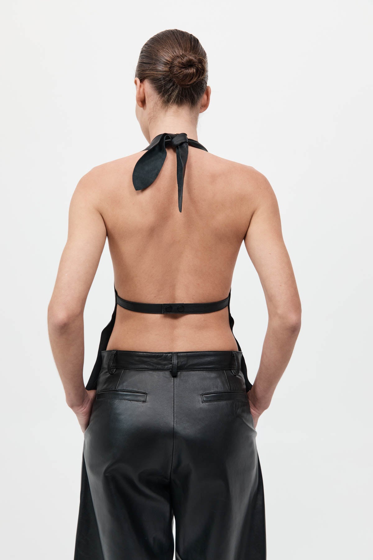 ST.AGNI LEATHER TIE TOP | THE NEW TREND