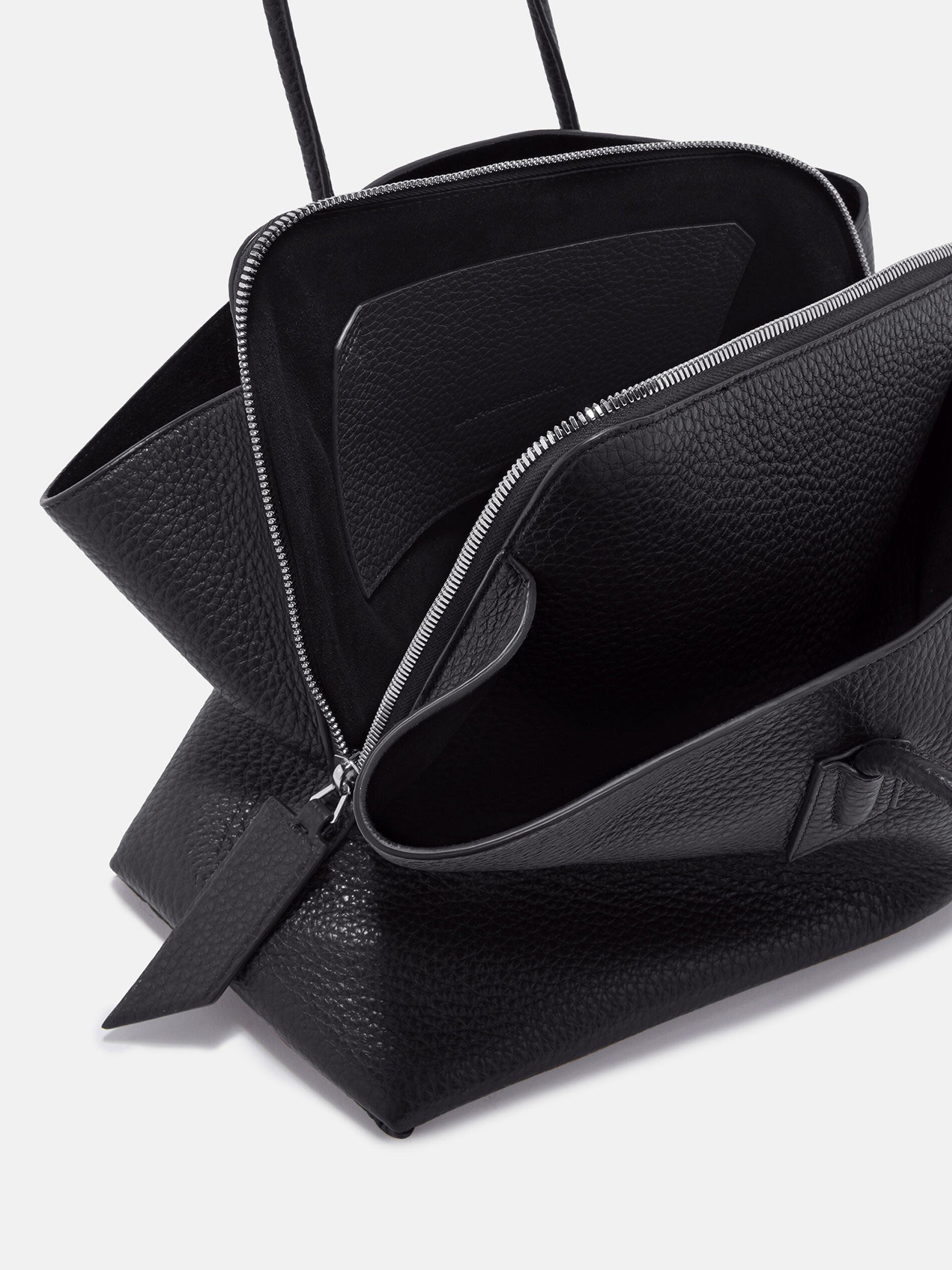 THE ATTICO LA PASSEGGIATA TOP HANDLE GRAINED LEATHER | THE NEW TREND