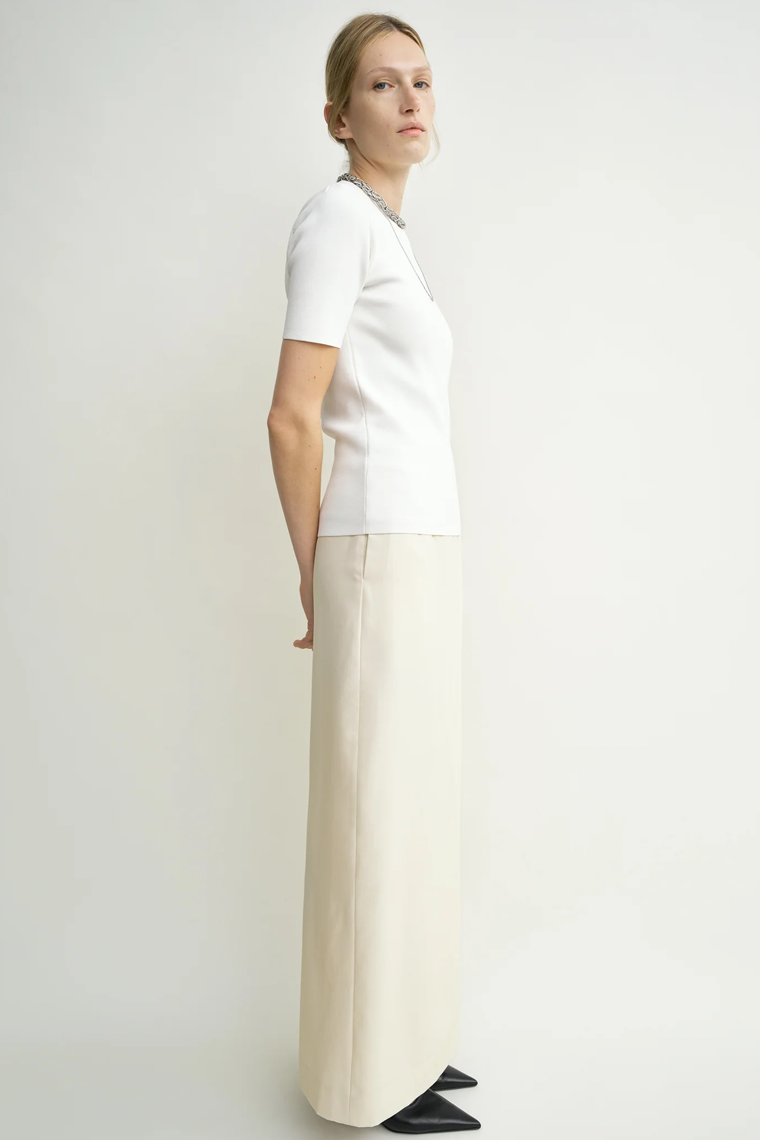 TOTEME LIGHT WOOL SKIRT IN ECRU | THE NEW TREND