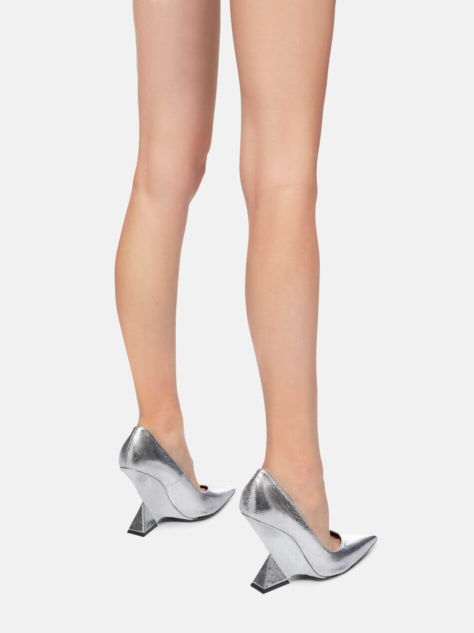 THE ATTICO Cheope Pump in Silver The New Trend