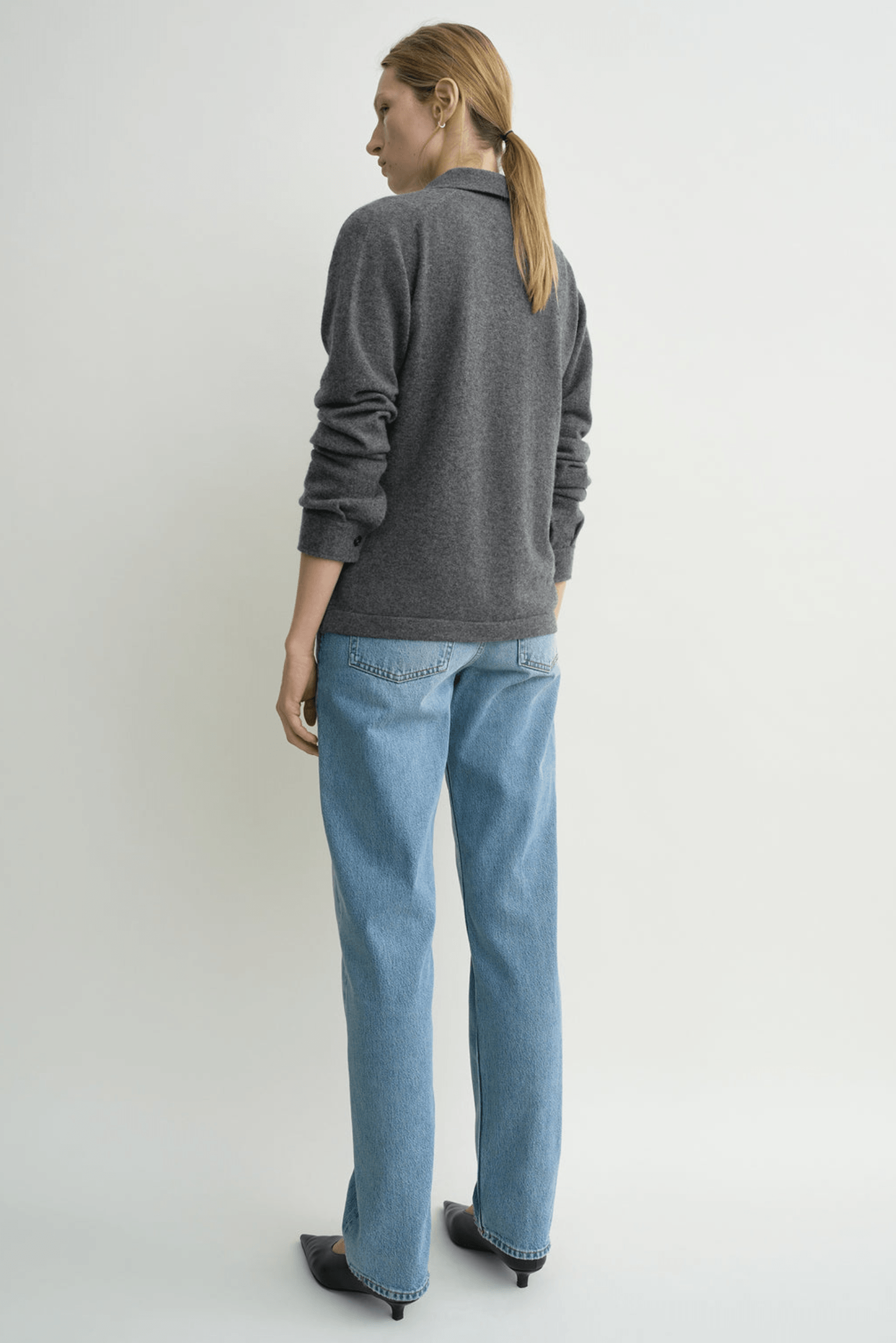 TOTEME RAGLAN-SLEEVE CASHMERE CARDIGAN | THE NEW TREND