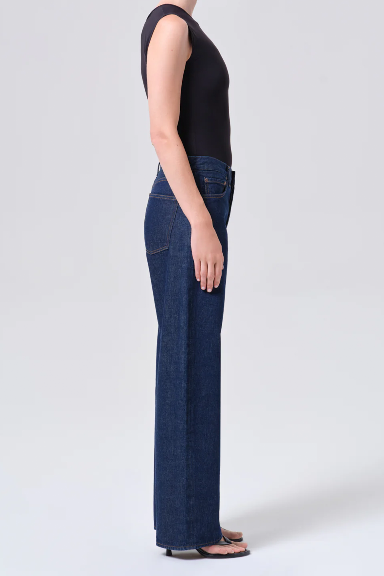 AGOLDE ARC JEAN 32 RINSE | THE NEW TREND