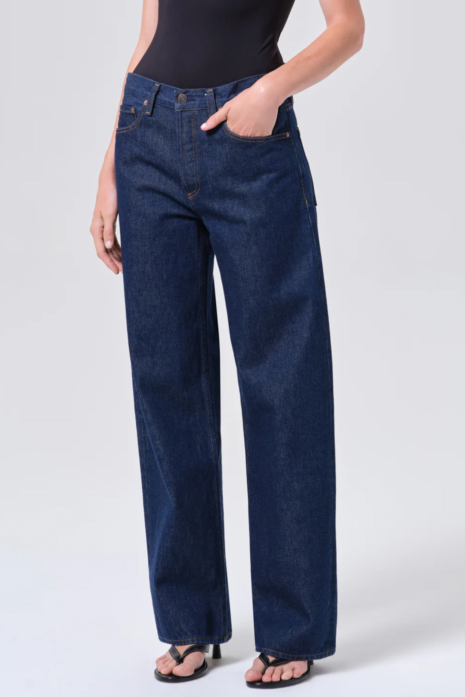 AGOLDE ARC JEAN 32 RINSE | THE NEW TREND