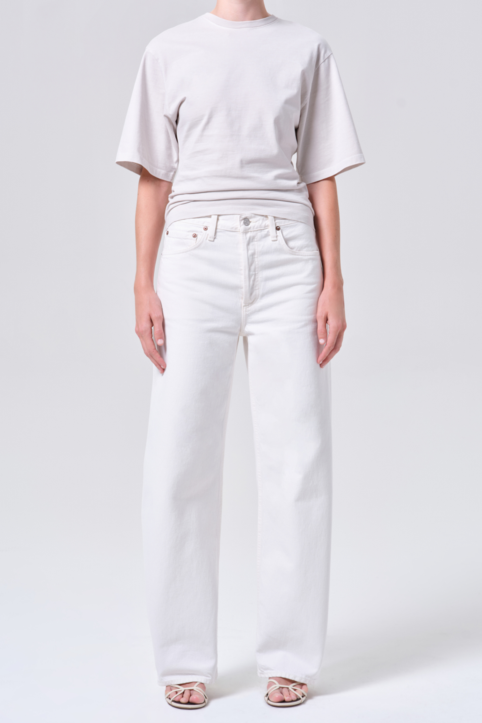 AGOLDE ARC JEAN 32 IN WHITE | THE NEW TREND