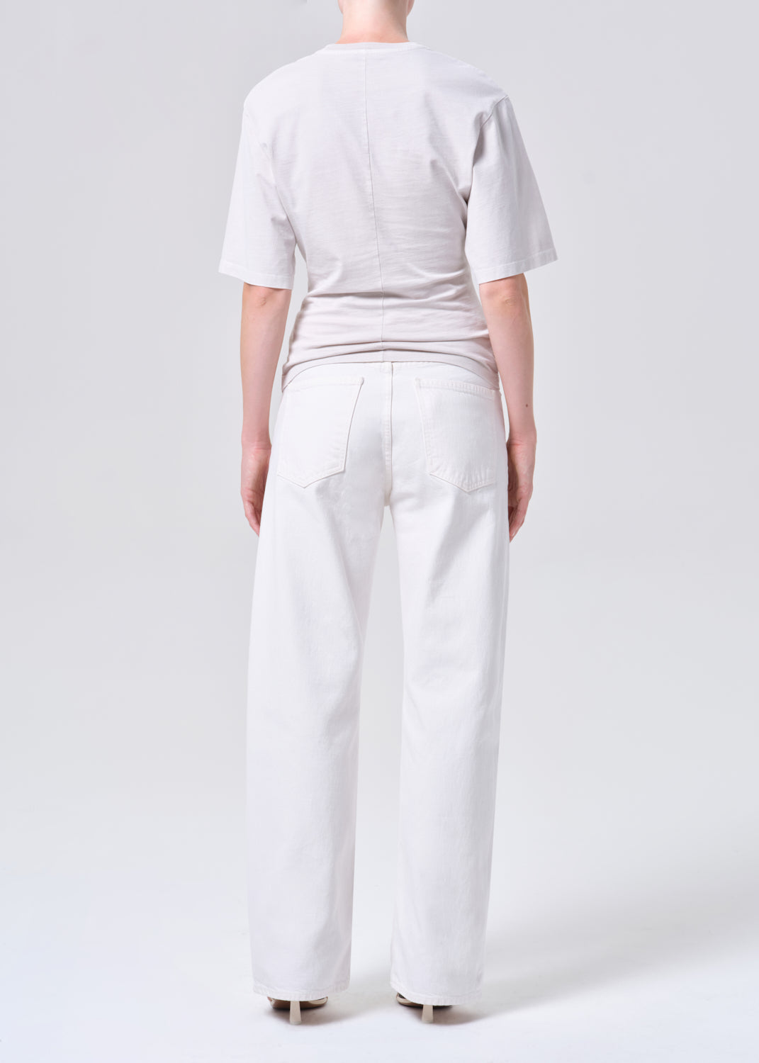 AGOLDE ARC JEAN 32 IN WHITE | THE NEW TREND