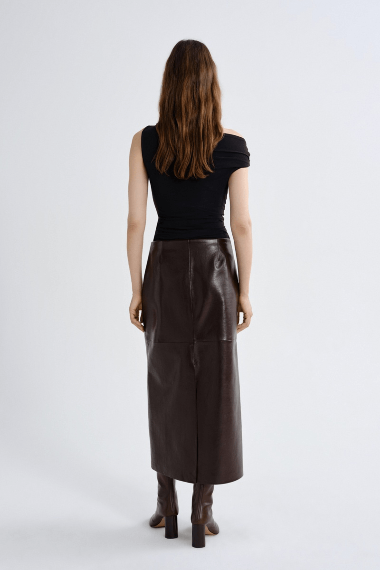 HIKSON SKIRT IN RECYCLED LEATHER