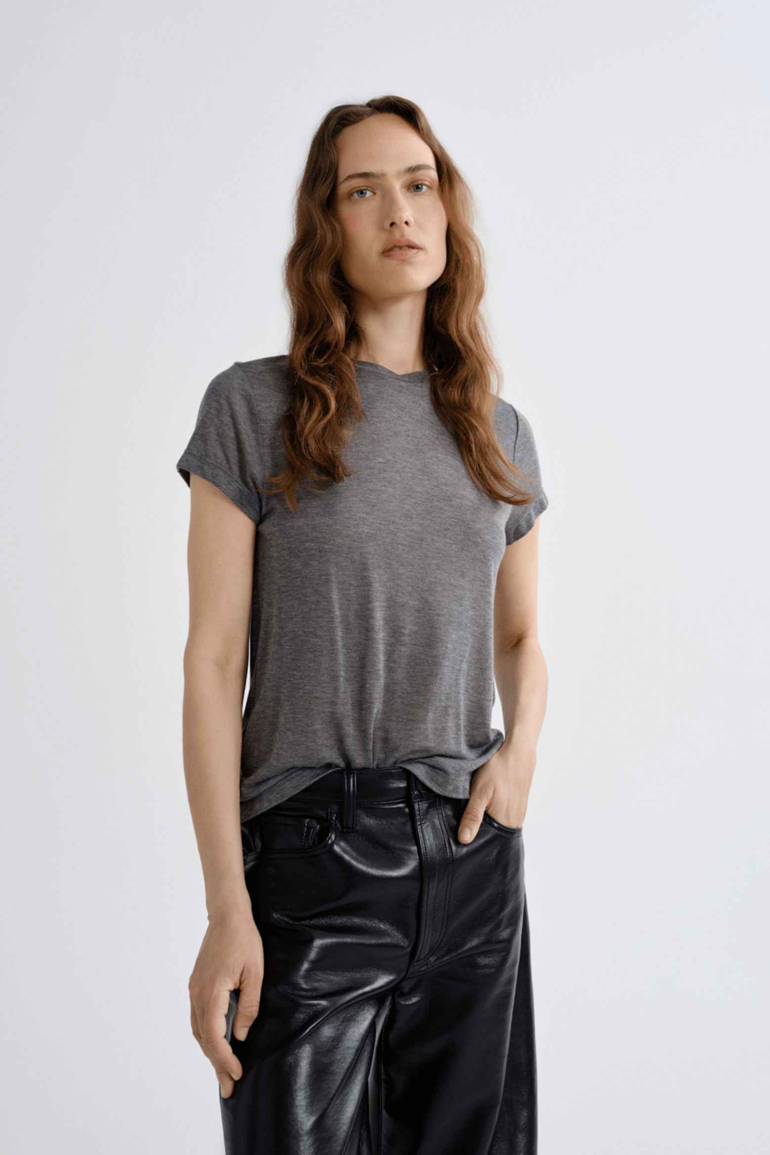 LONG LINE ADINE TEE