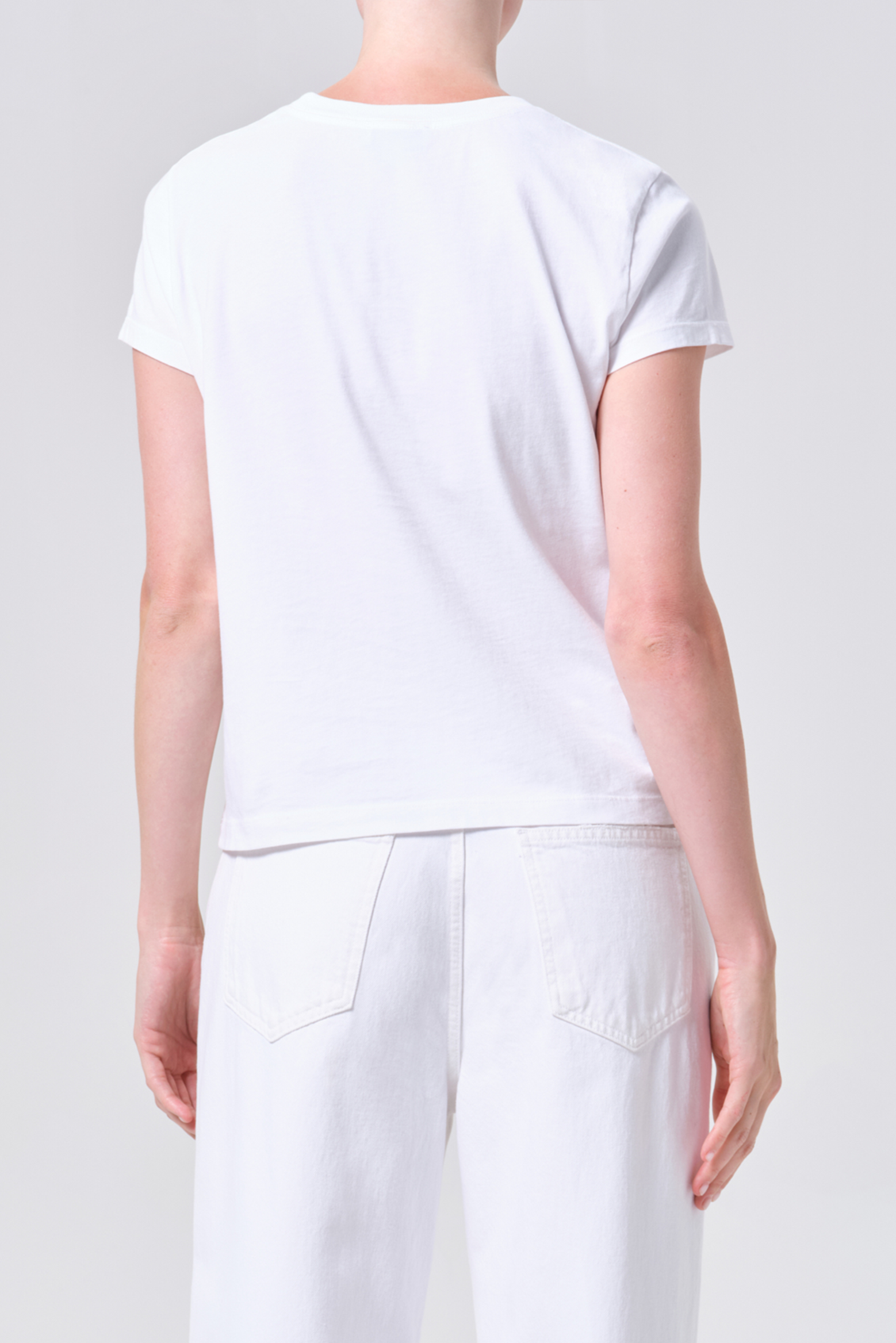 AGOLDE LONG LINE ADINE TEE WHITE | THE NEW TREND