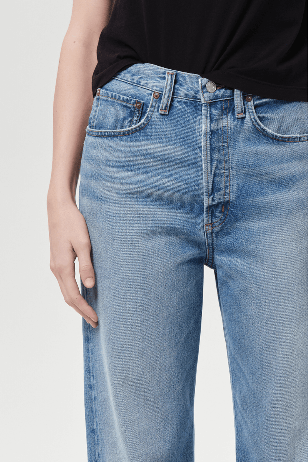 VINTAGE LOOSE JEAN