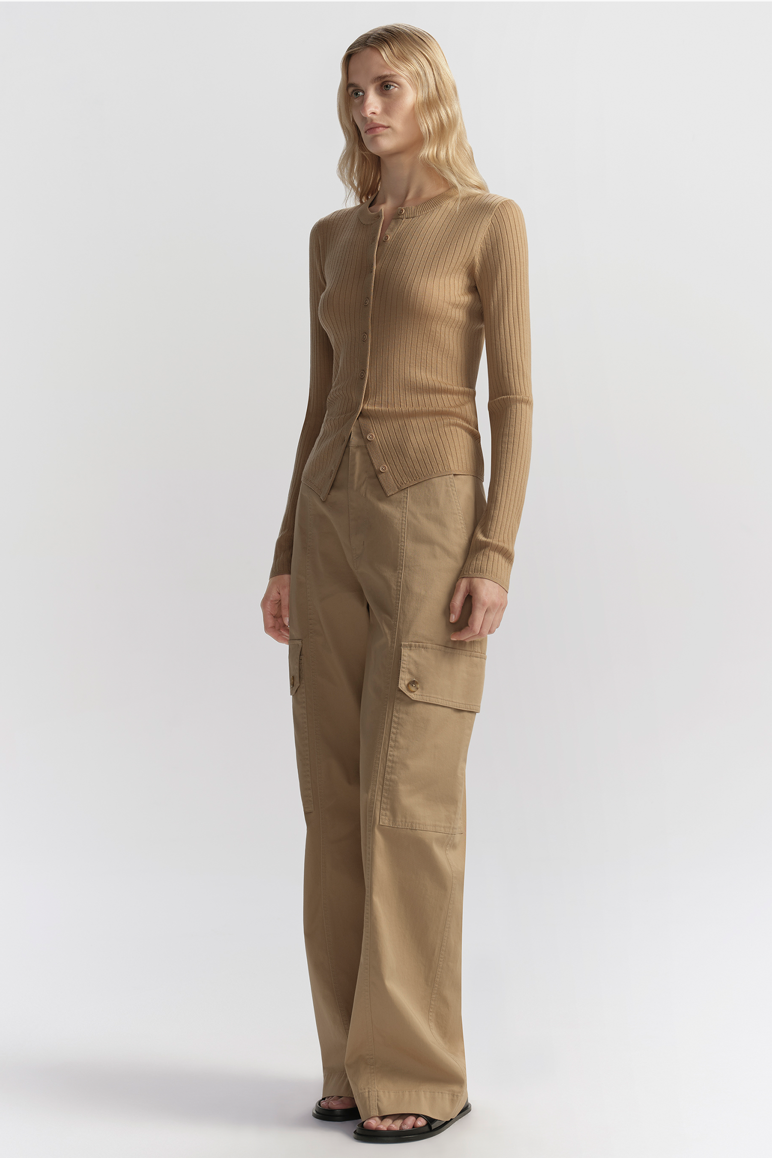 A.L.C CARTER PANT BARK | THE NEW TREND