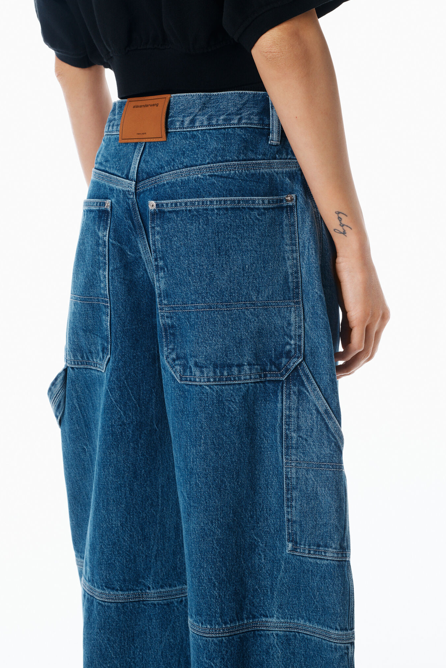 PRESTYLED MID RISE OVERSIZED JEAN W/LOGO ELASTIC