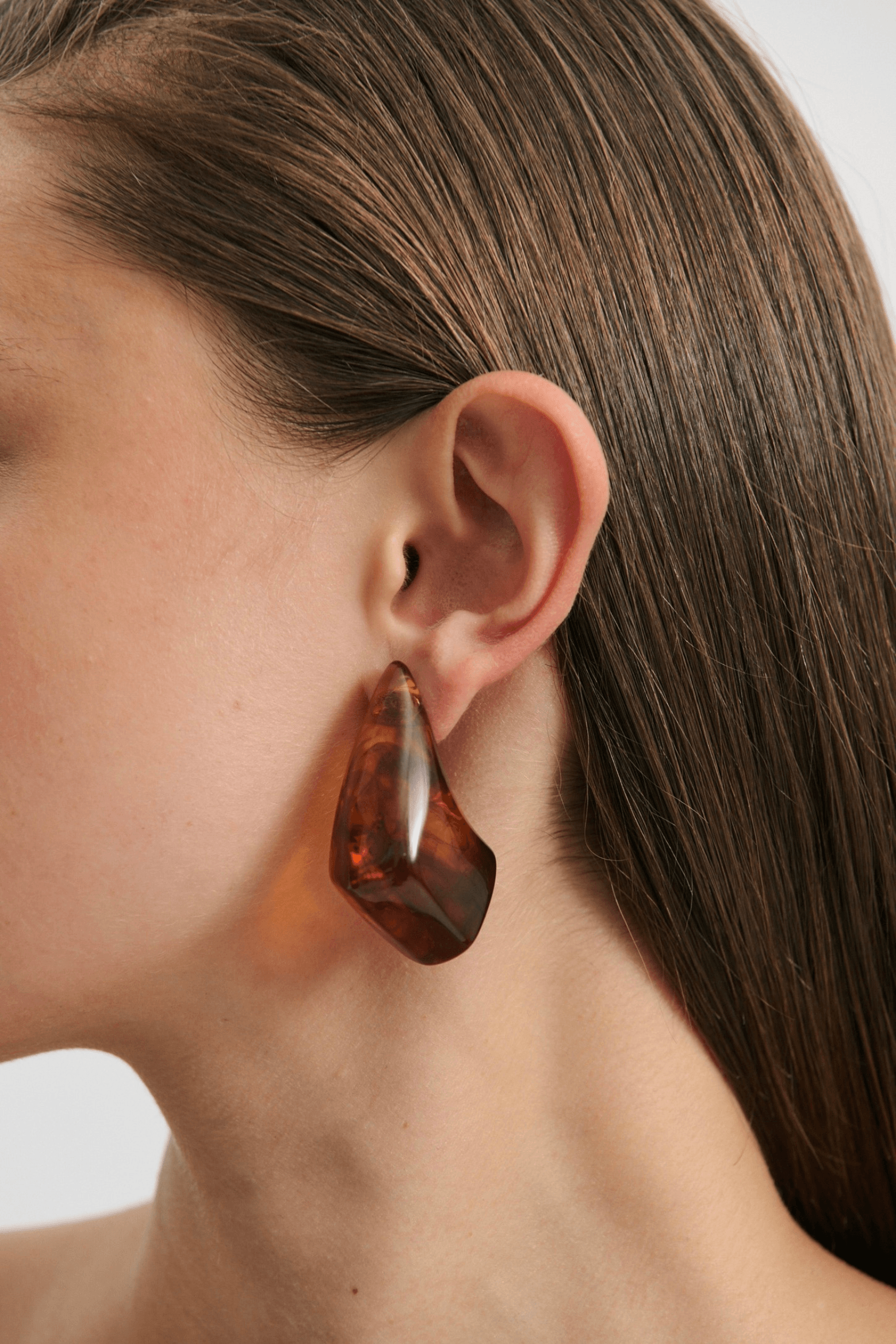 ASTA RESIN EARRING