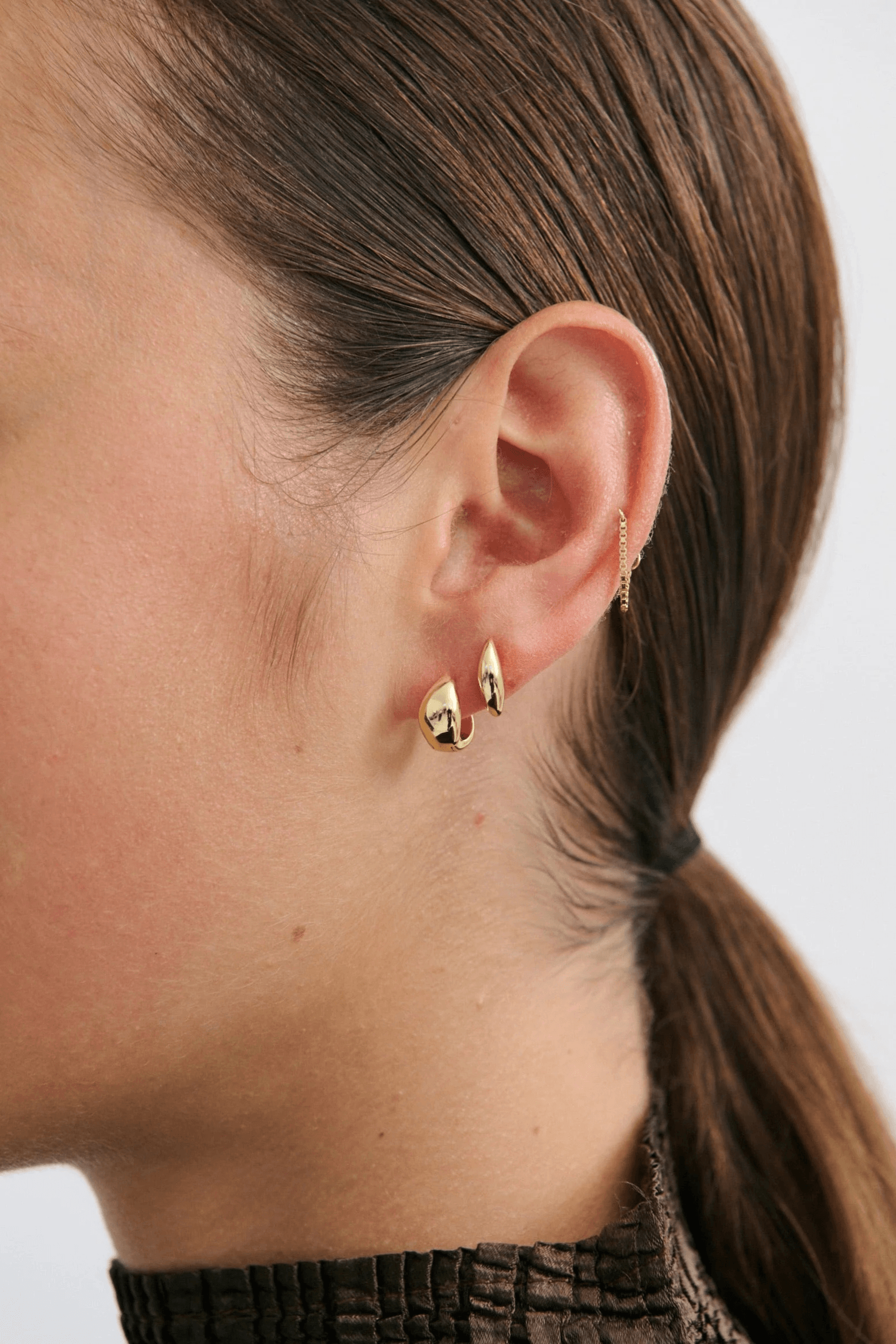 CRESCENT STUD