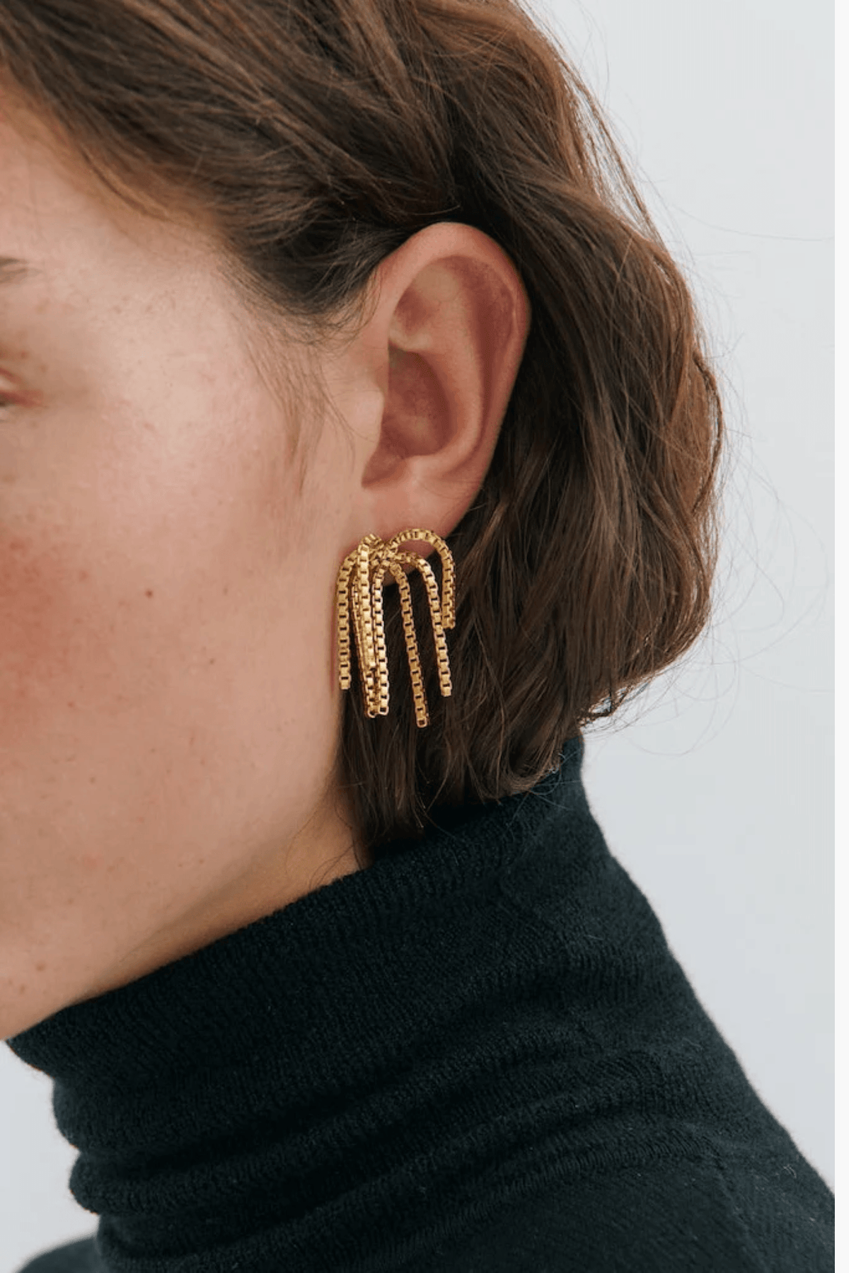 HALO EARRING