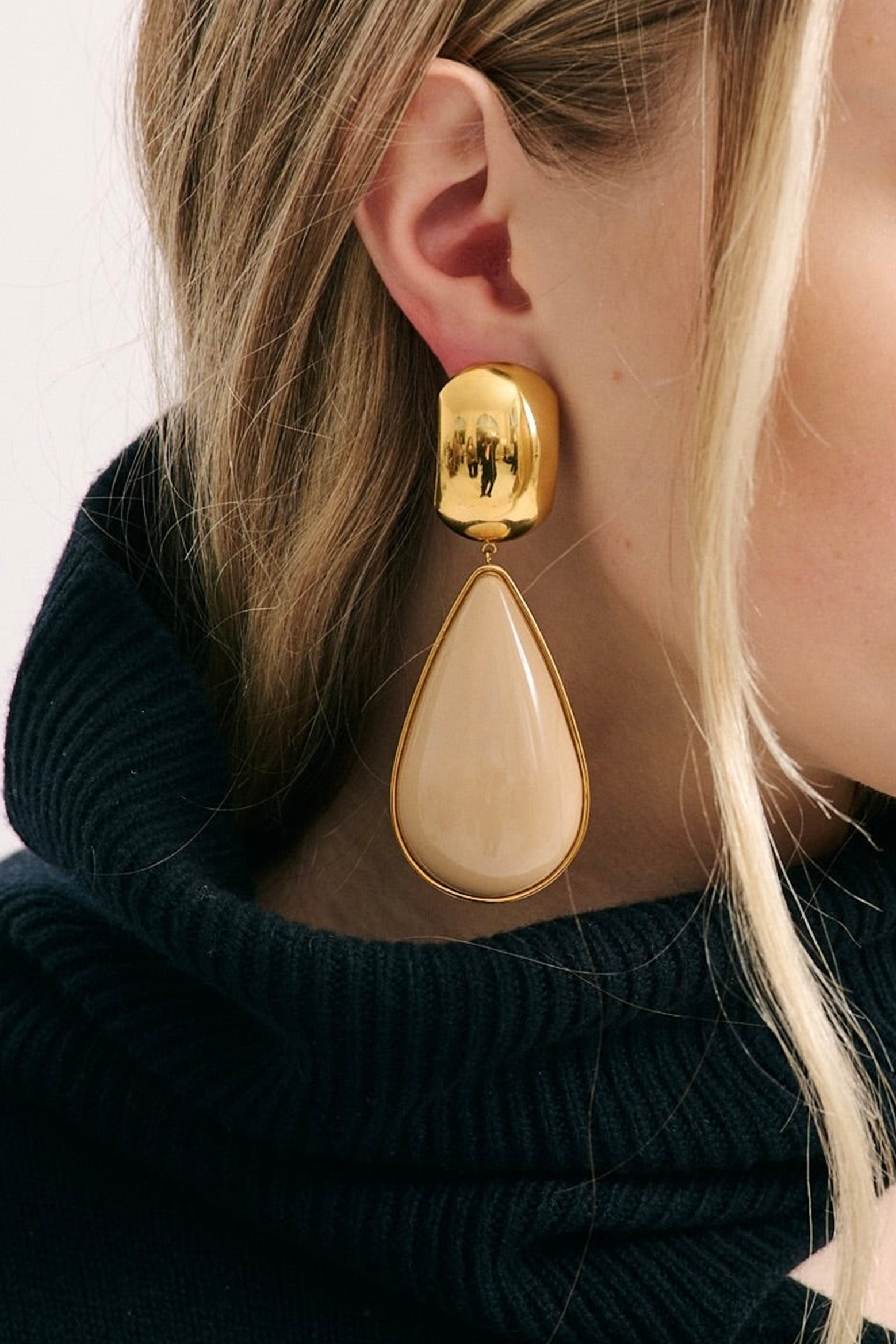 ANNA ROSSI LULU EARRING GUNMETAL | THE NEW TREND