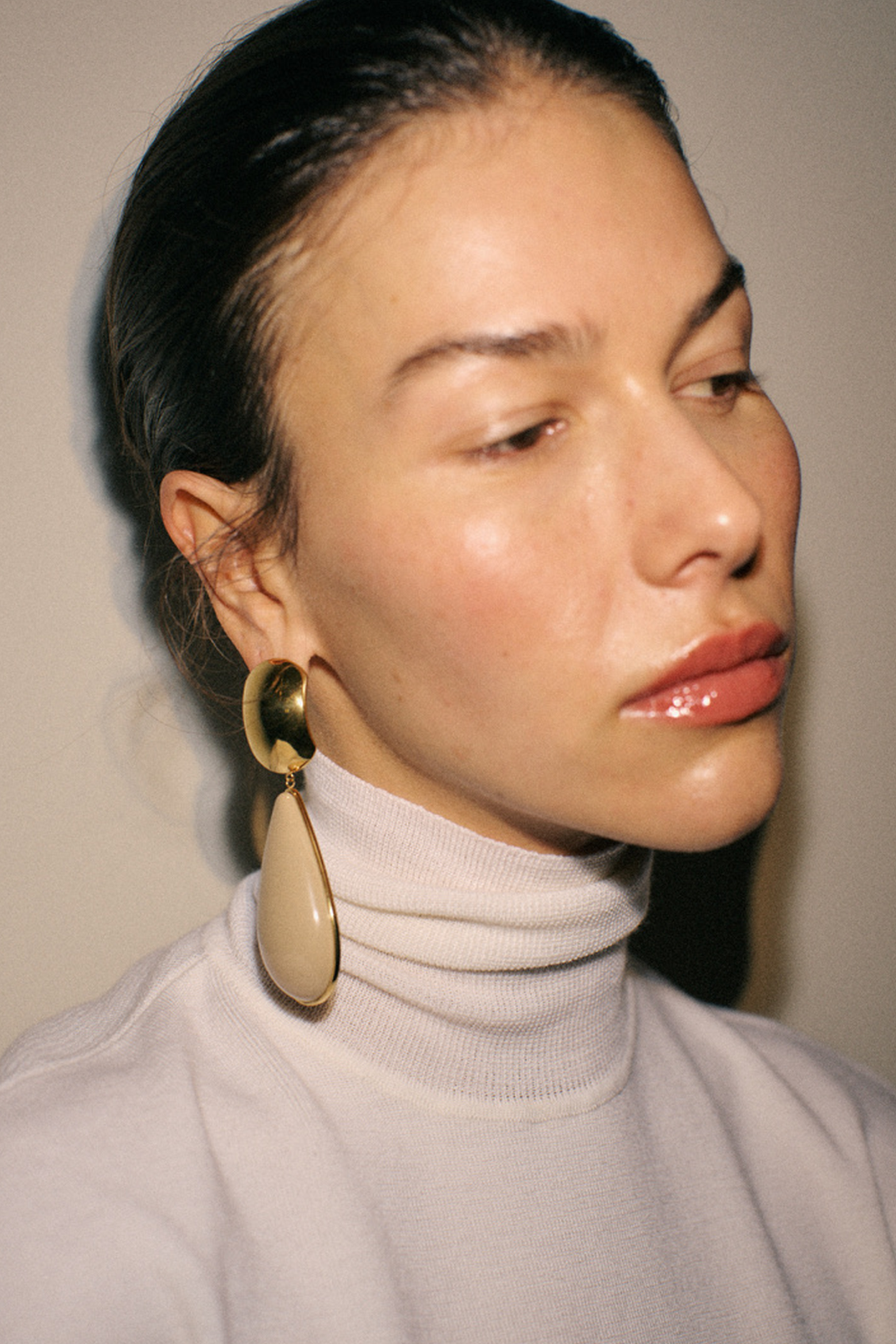 ANNA ROSSI LULU EARRING GUNMETAL | THE NEW TREND