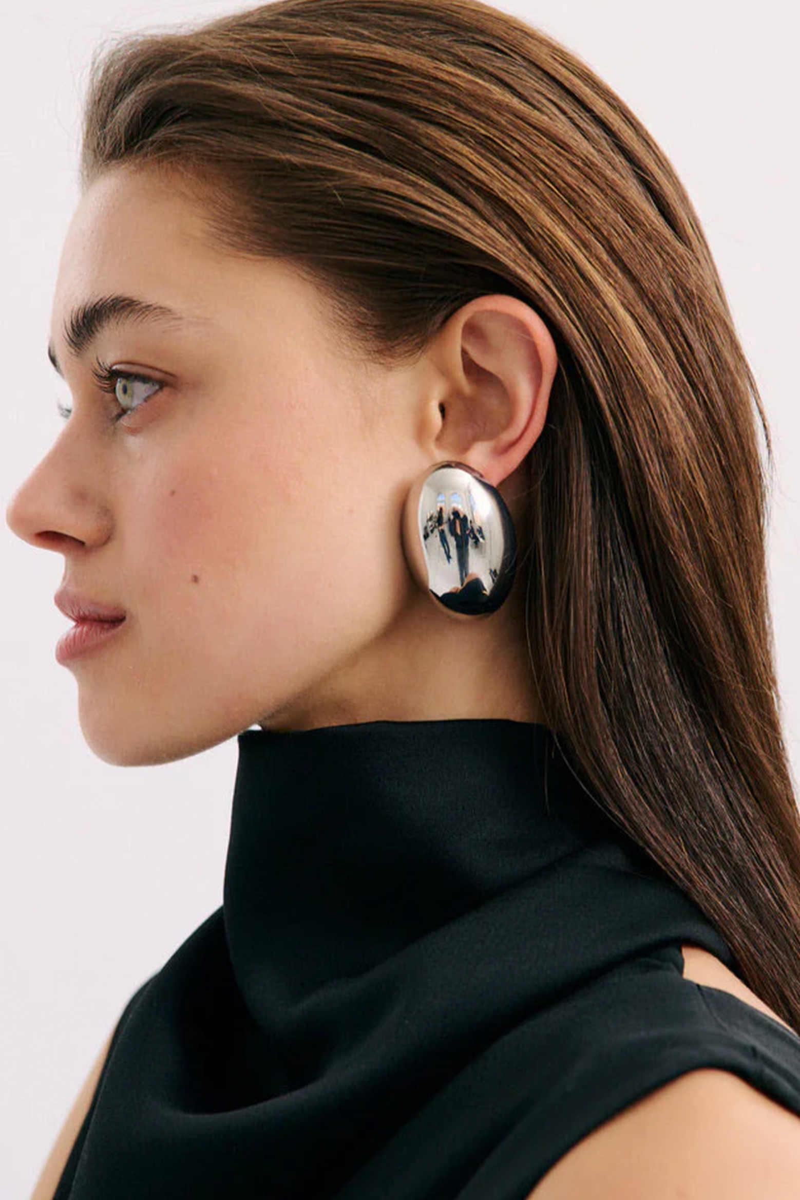 ANNA ROSSI OVALE EARRING GUNMETAL | THE NEW TREND