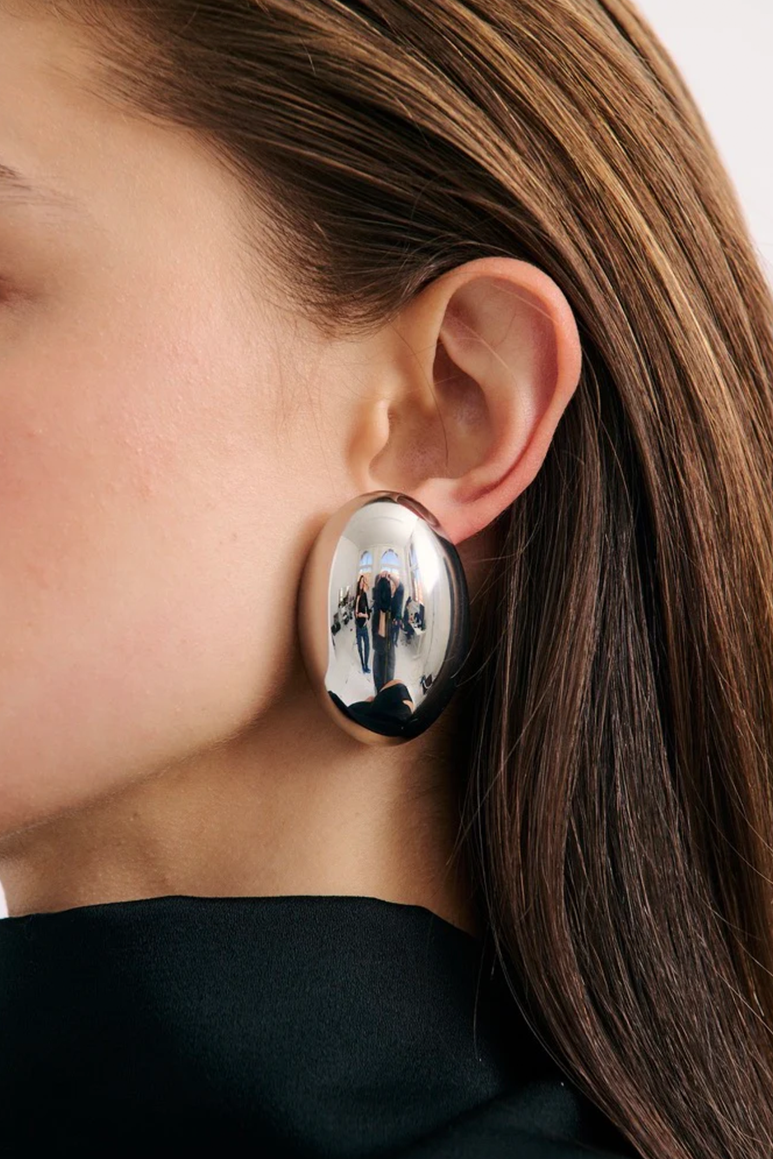 ANNA ROSSI OVALE EARRING GUNMETAL | THE NEW TREND