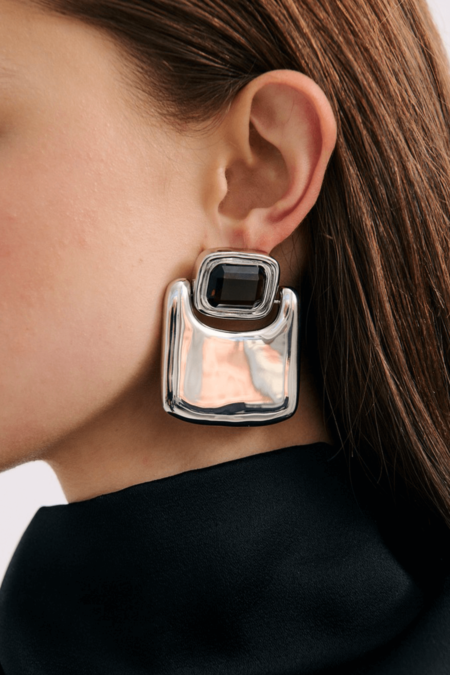 REINE EARRING