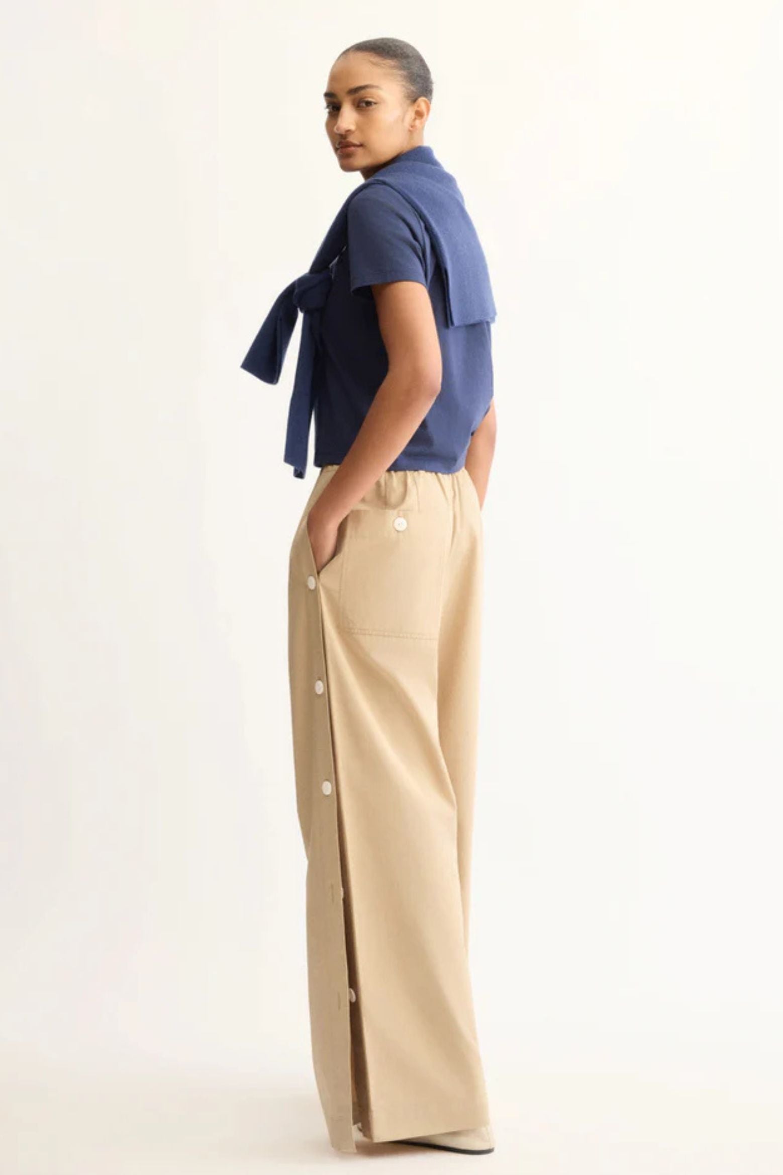 BAXTER SIDE BUTTON PANTS