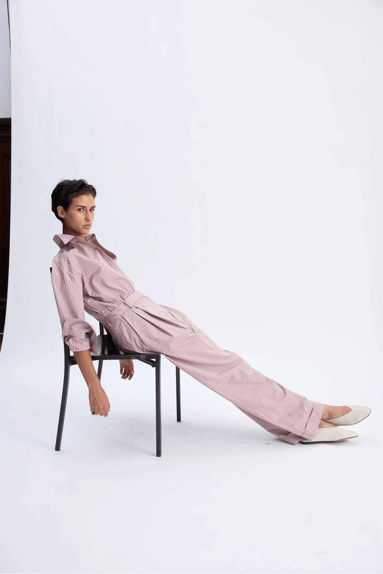 SPENCER PLEATED PANTS