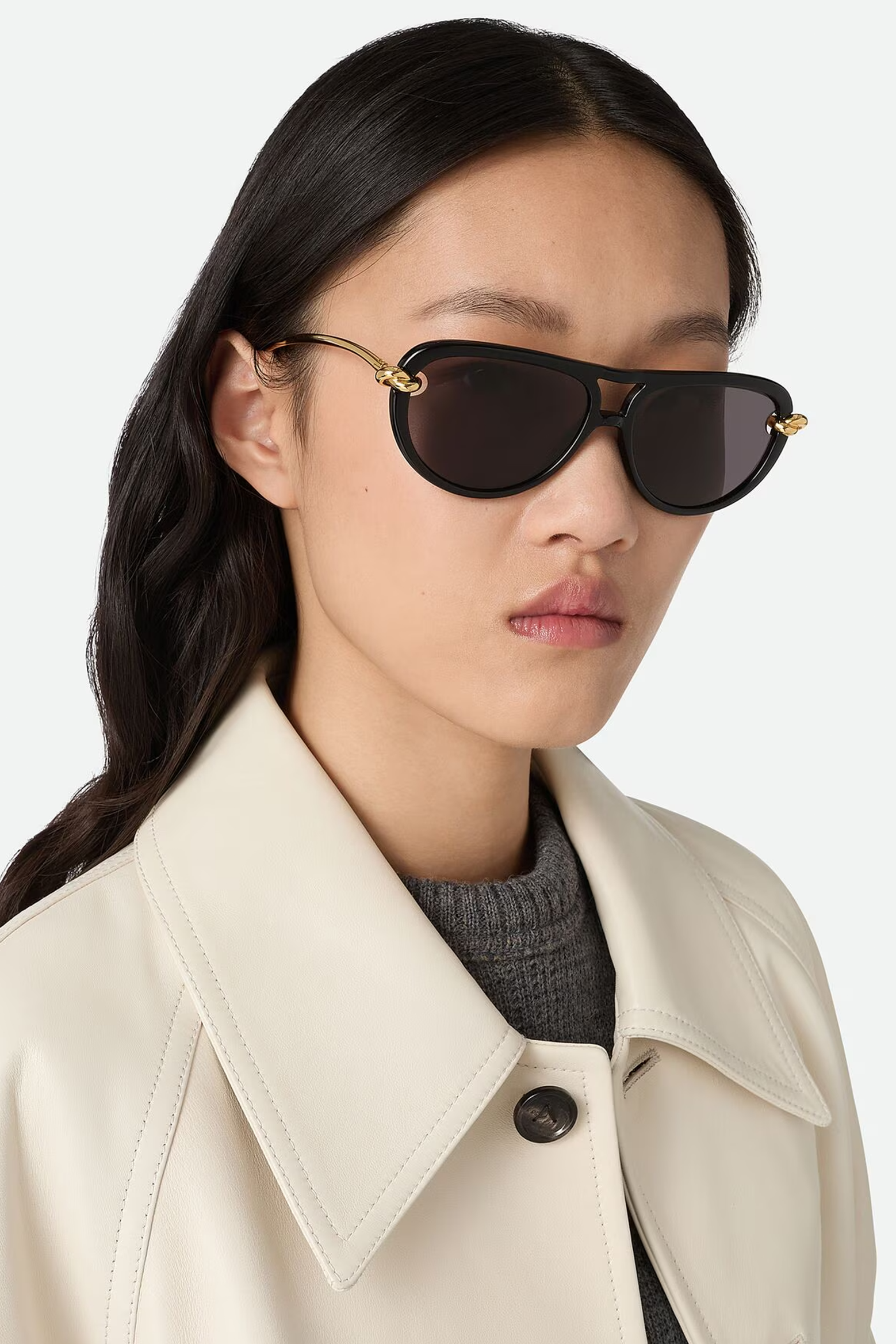 BOTTEGA VENETA KNOT AVIATOR SUNGLASSES IN BLACK | THE NEW TREND