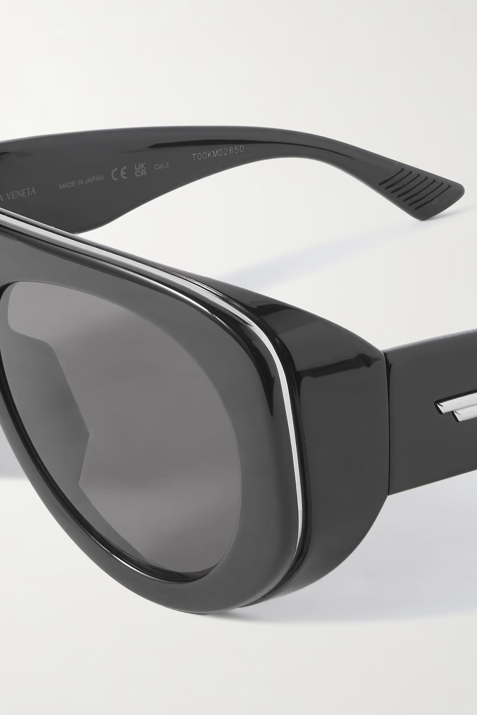 BOTTEGA VENETA OSSERVATORIO FLAT TOP SUNGLASSES | THE NEW TREND