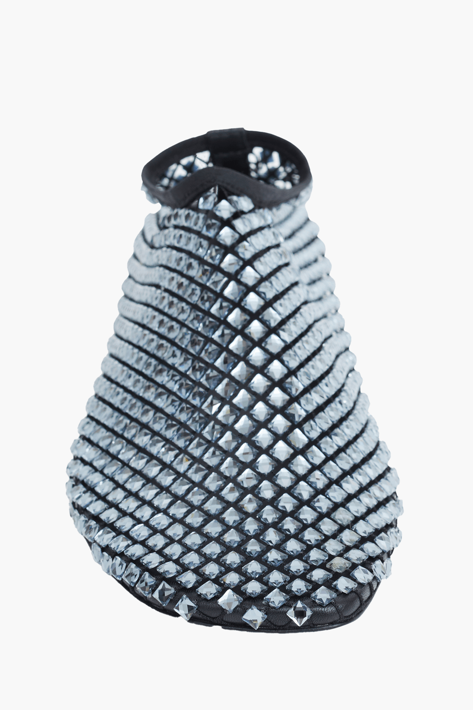 CHRISTOPHER ESBER MINETTE BEZELED FLAT | THE NEW TREND