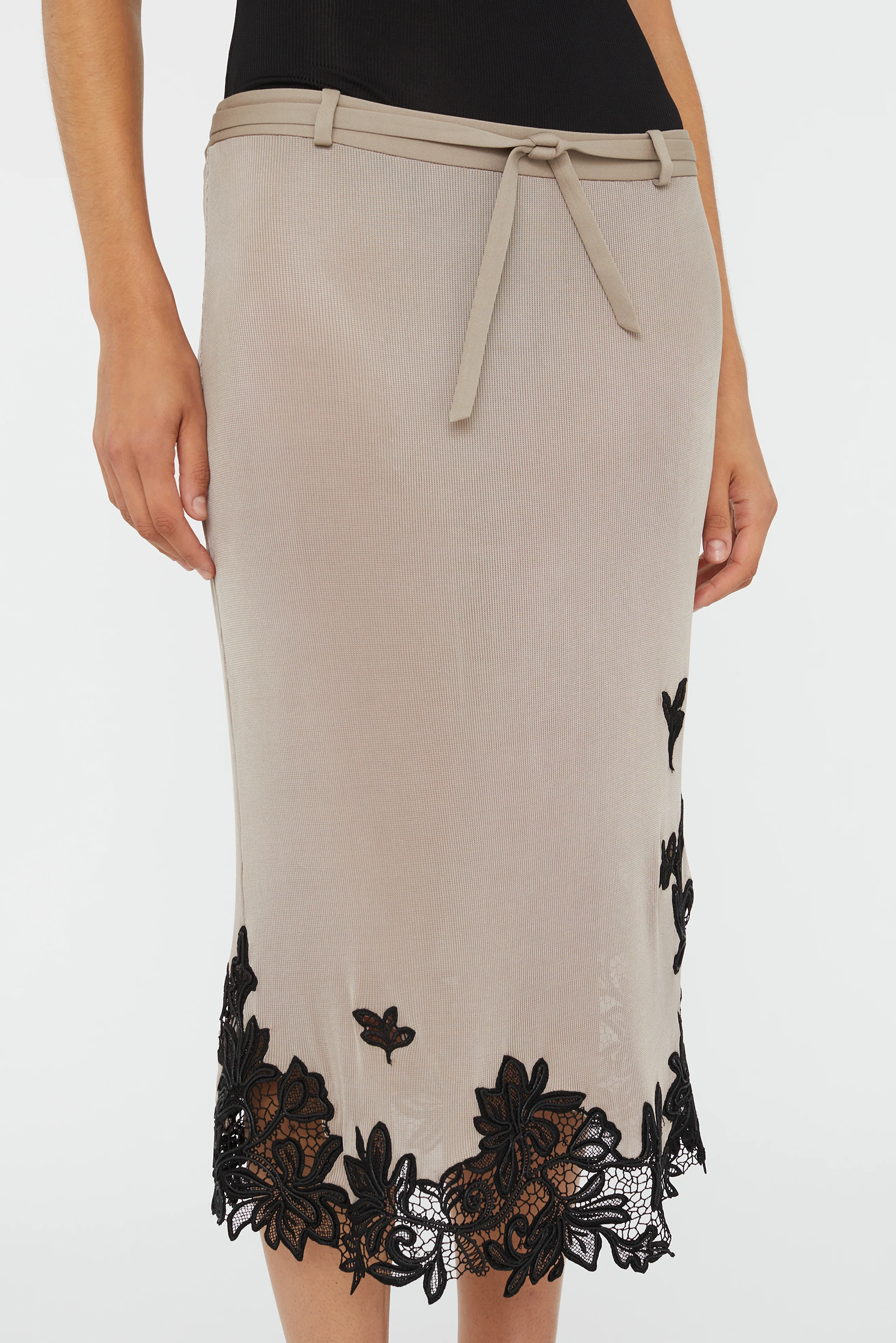 HIBISCUS EMBROIDERED RIB SKIRT