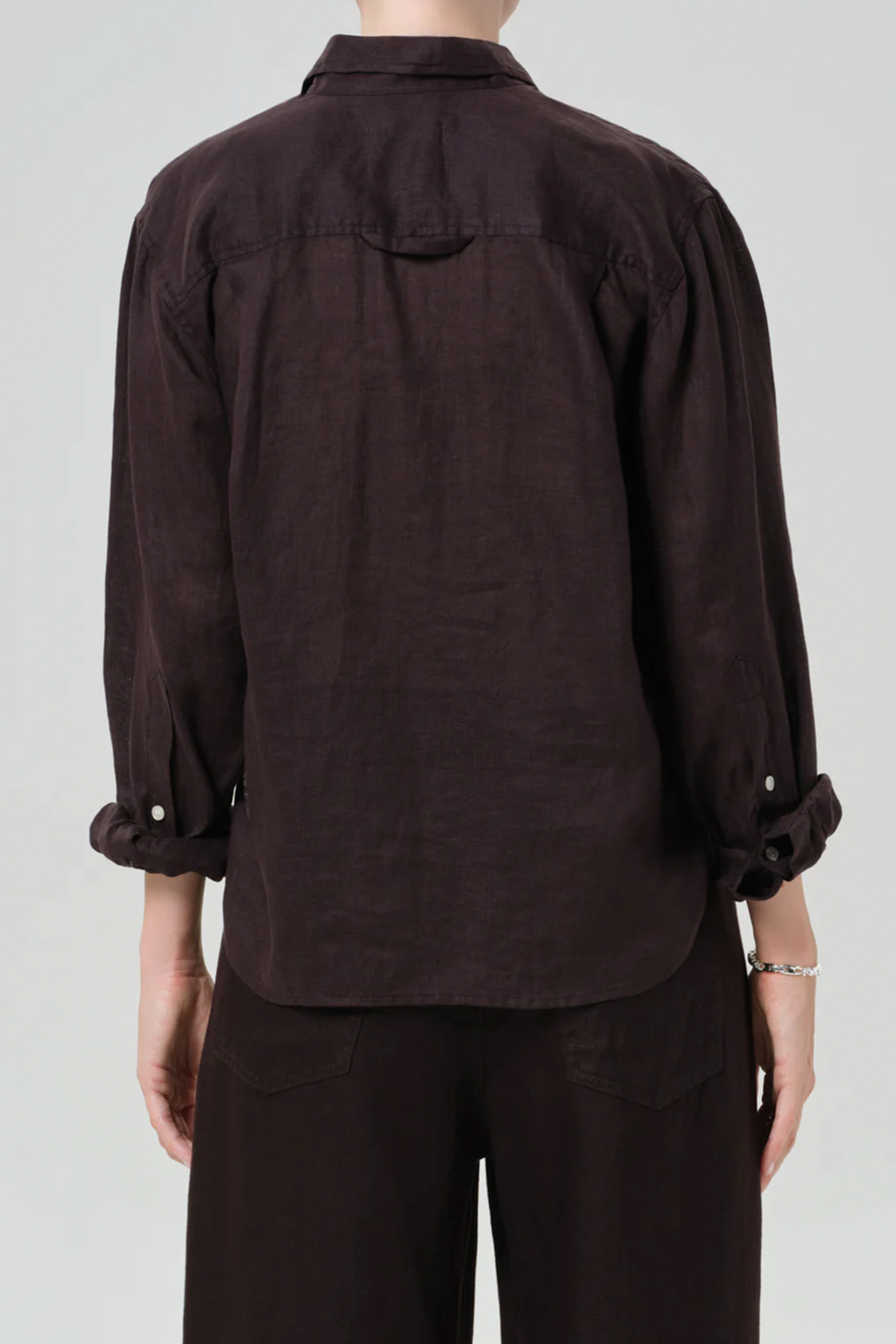 CITIZENS OF HUMANITY SHRUNKEN KAYLA SHIRT CHOCOLATE | THE NEW TREND