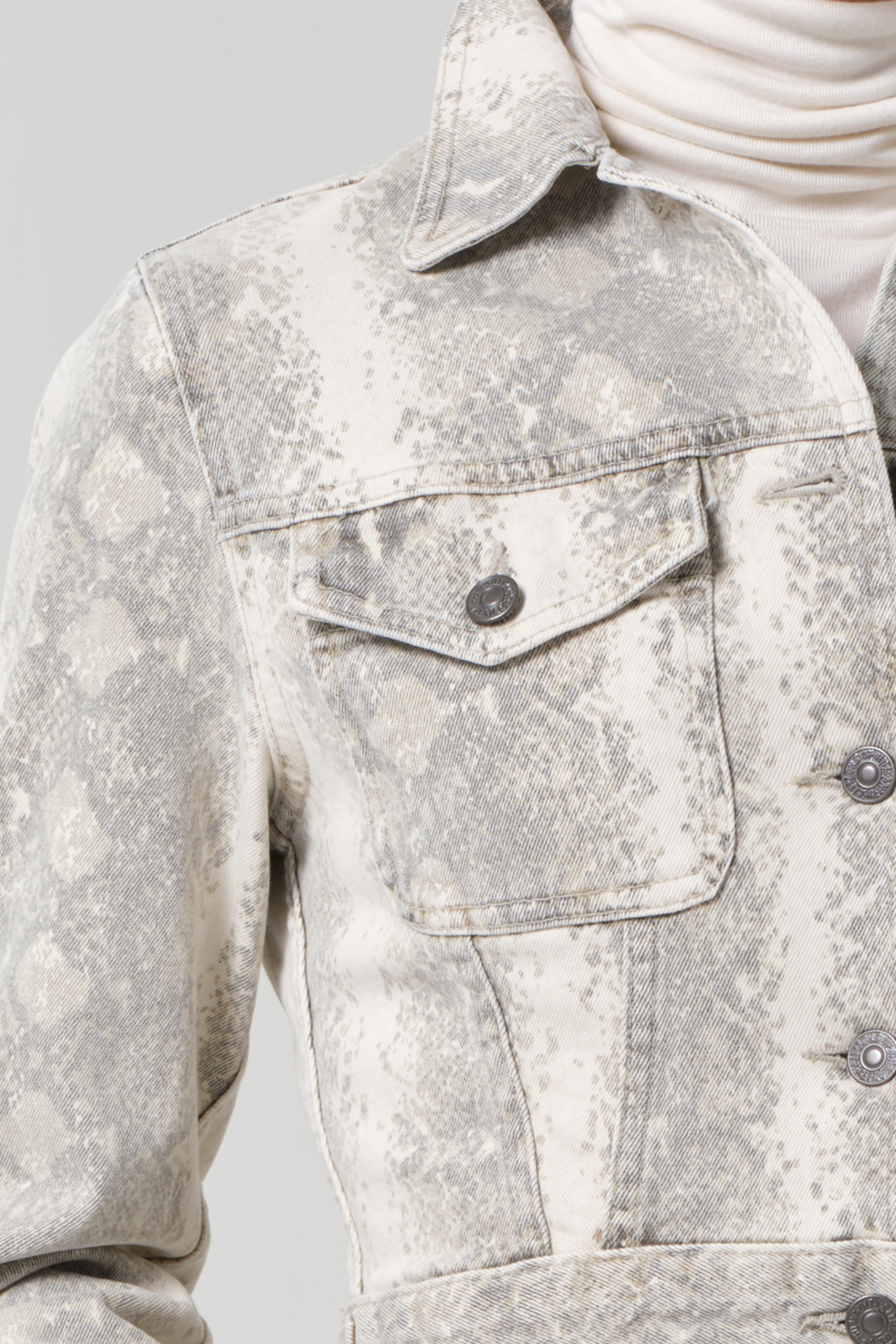 CITIZENS OF HUMANITY CHARISSE SHRUNKEN JACKET | THE NEW TREND