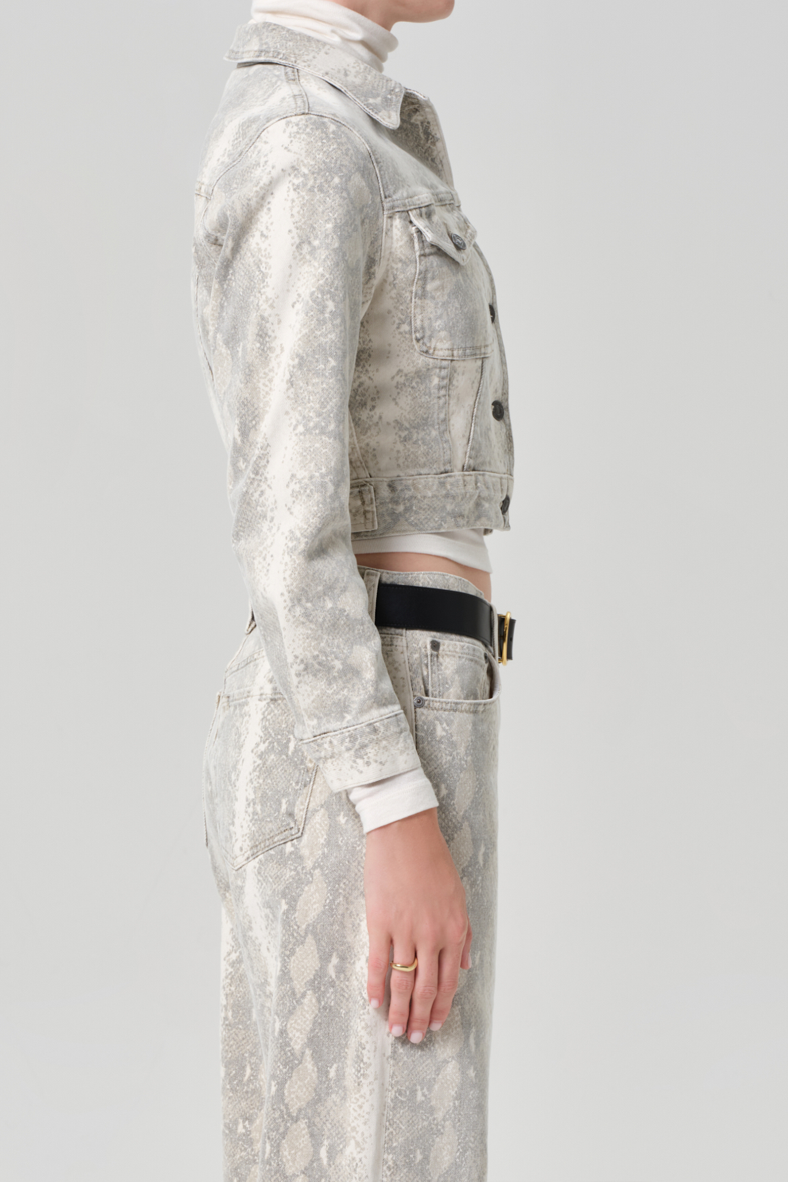 CITIZENS OF HUMANITY CHARISSE SHRUNKEN JACKET | THE NEW TREND