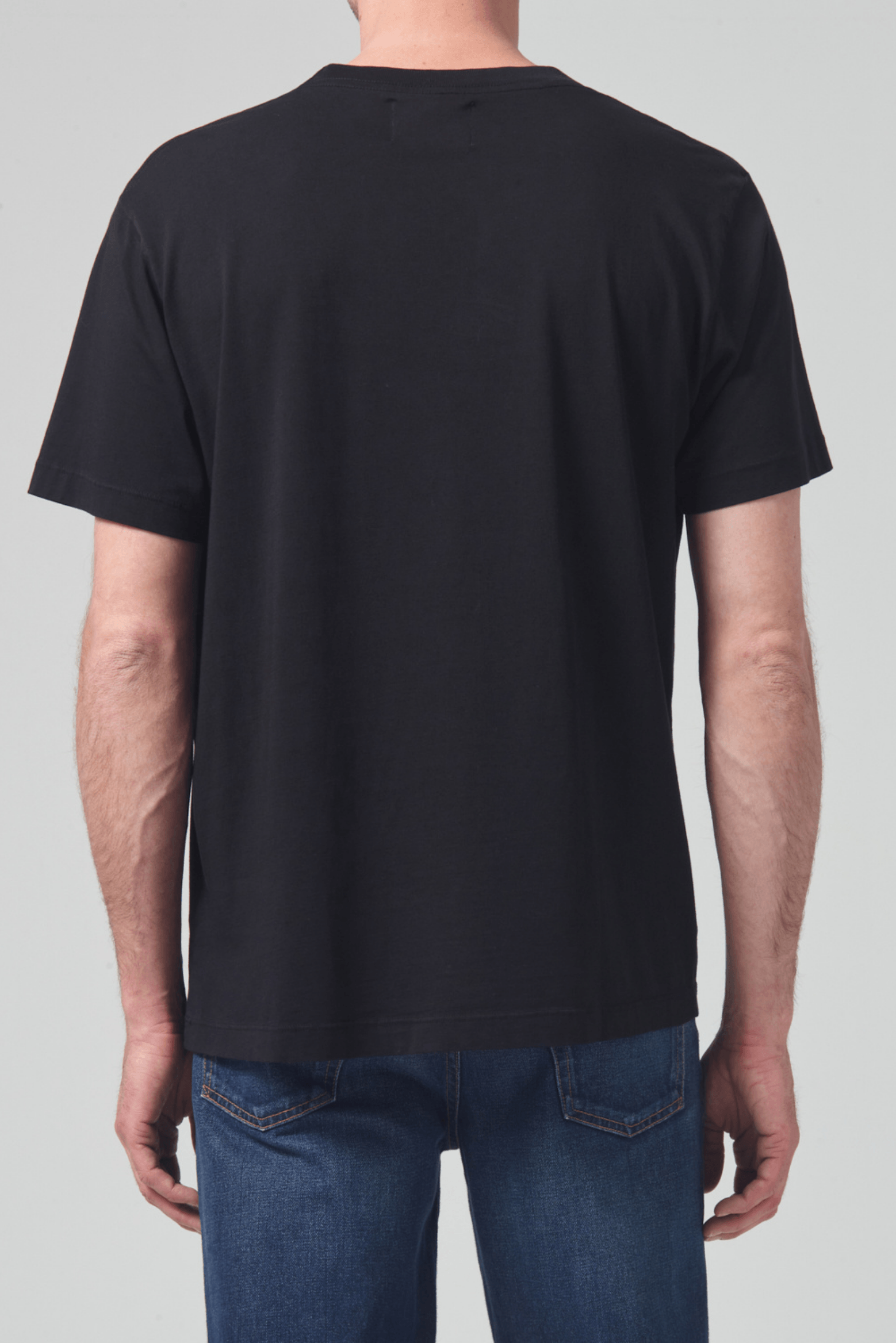 EVERYDAY TEE