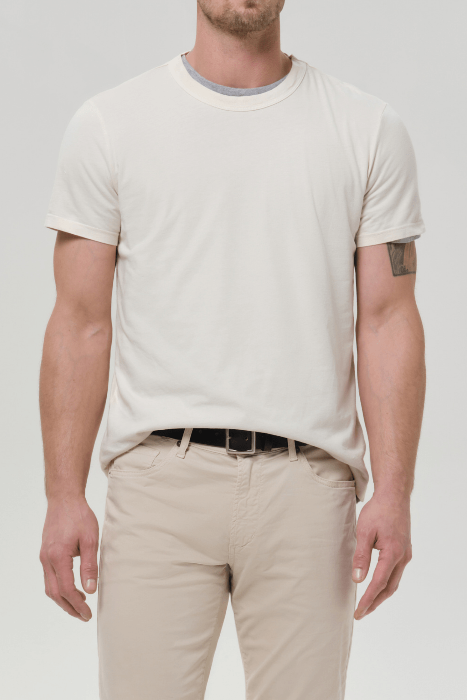 EVERYDAY TEE