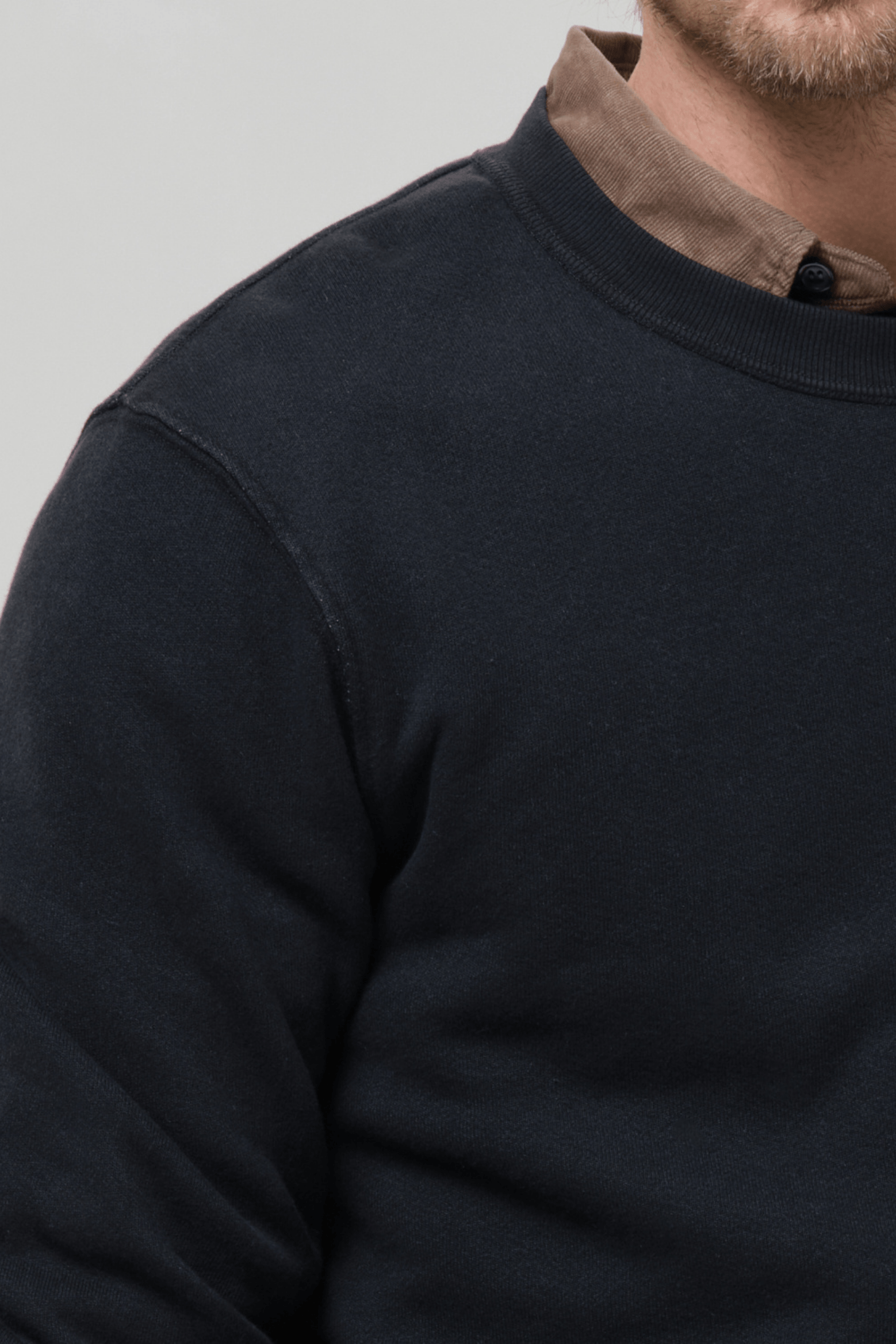 VINTAGE CREWNECK SWEATSHIRT