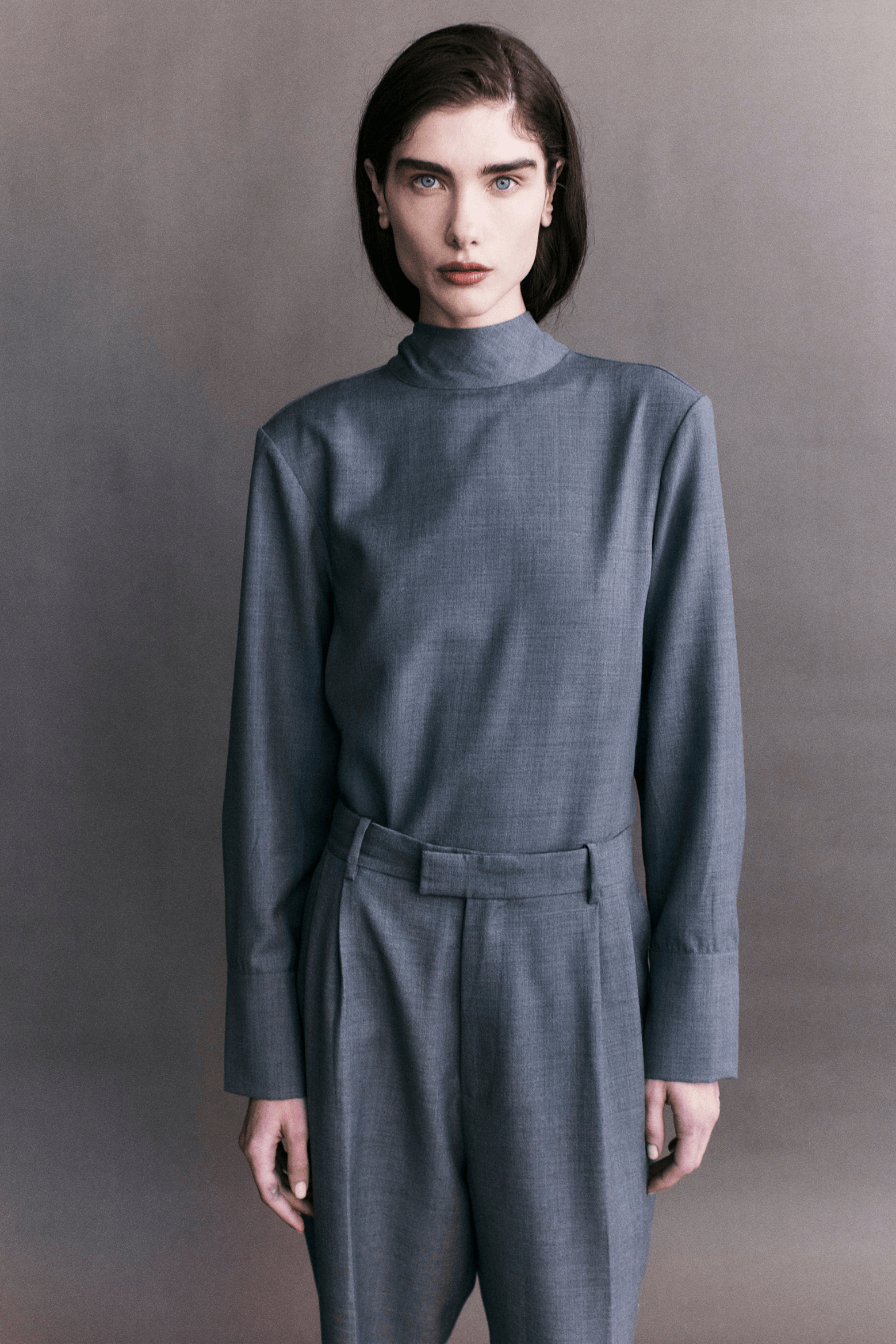 AGNE WOOL TIE BACK SHIRT