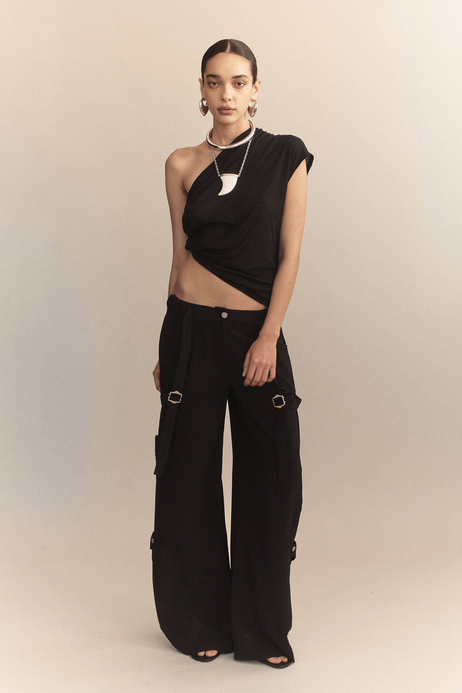 COURTNEY ZHENG SUPIMA COTTON ONE SHOULDER TWIST TOP | THE NEW TREND