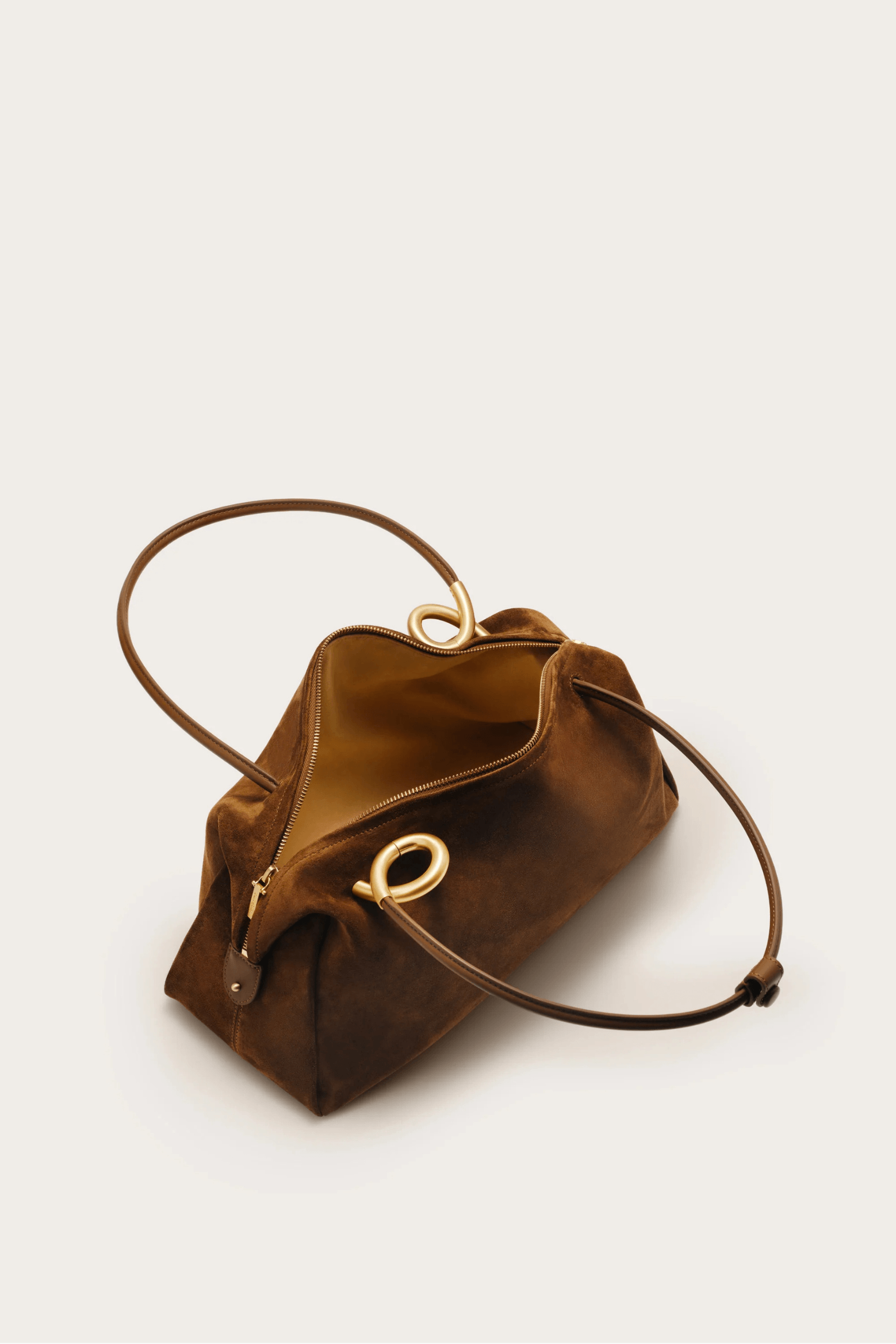 AZARIAH SATCHEL